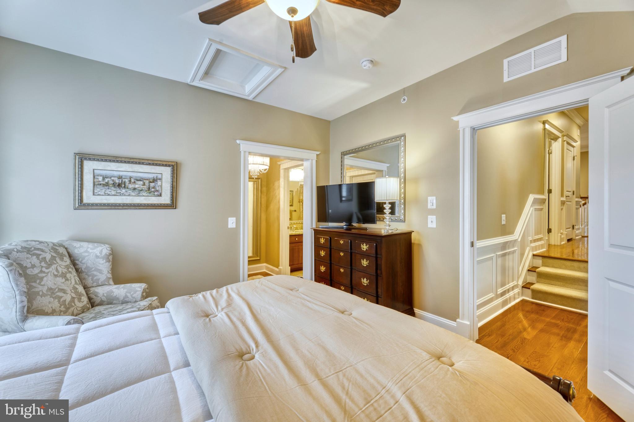 POTOMAC SHORES - Residential