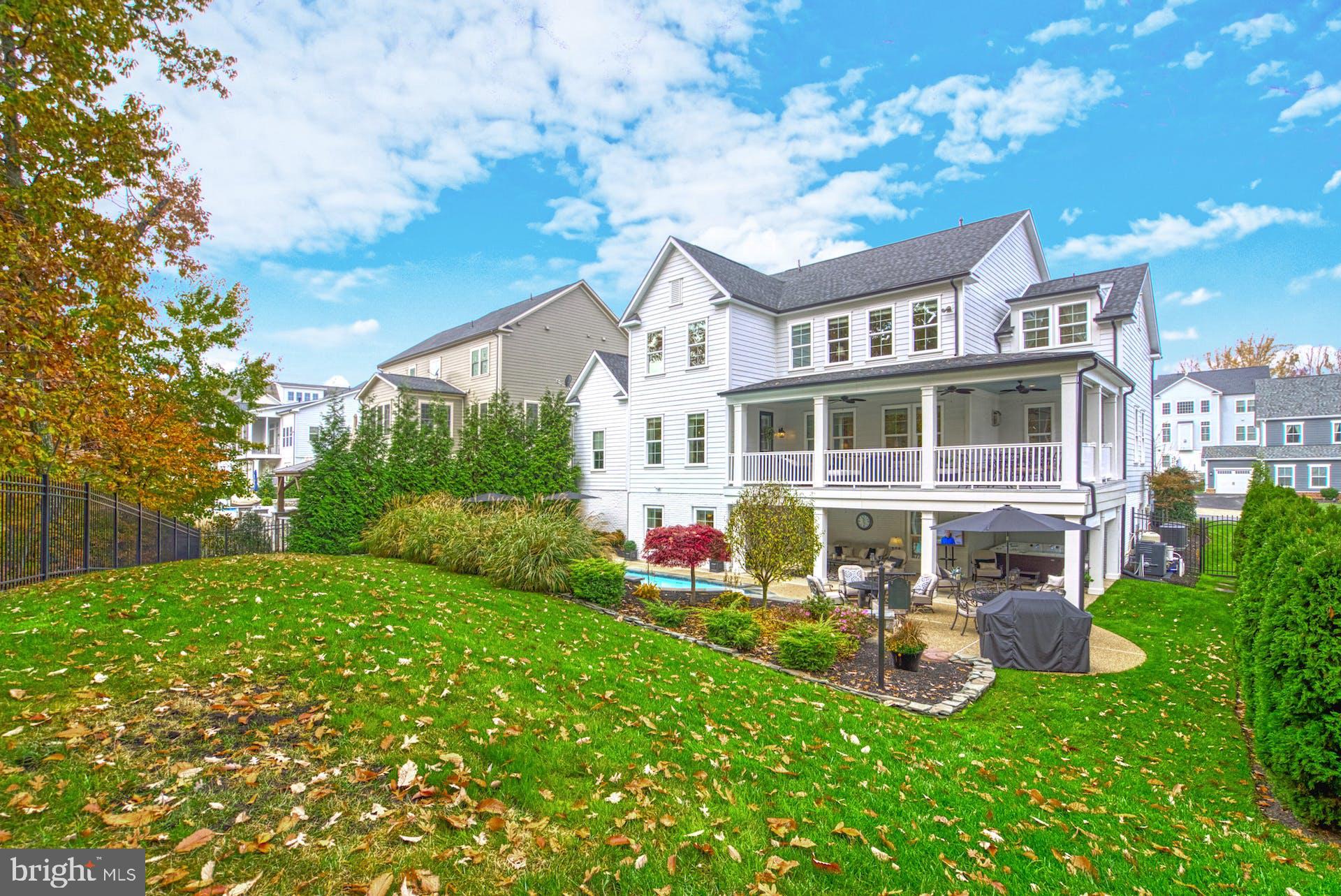 POTOMAC SHORES - Residential