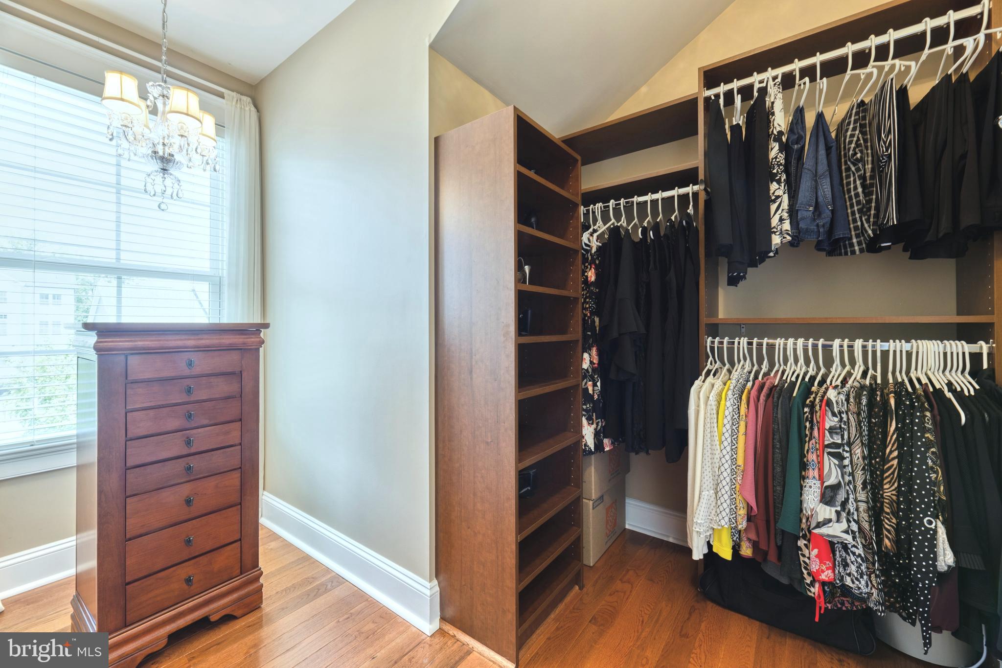 POTOMAC SHORES - Residential