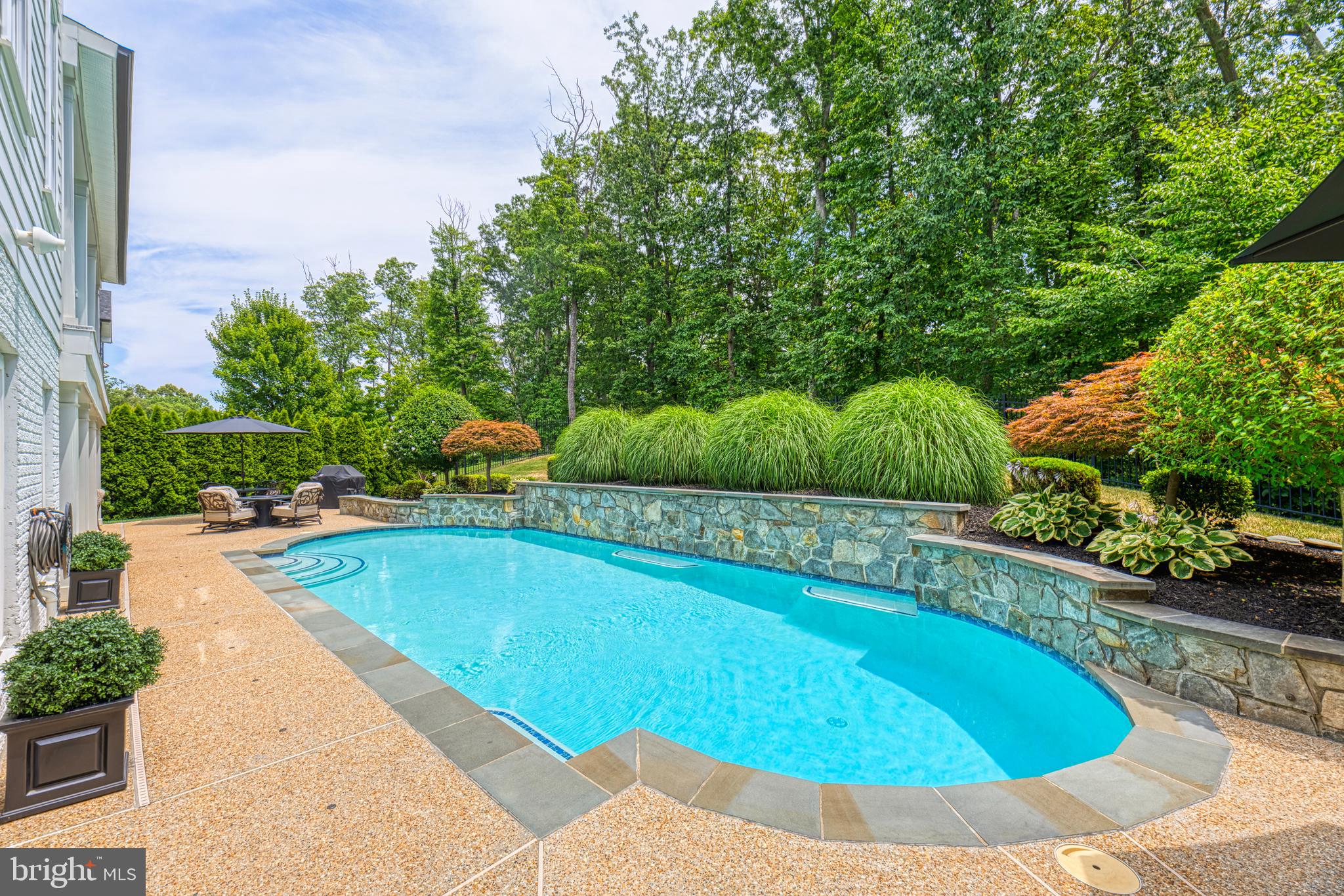 POTOMAC SHORES - Residential