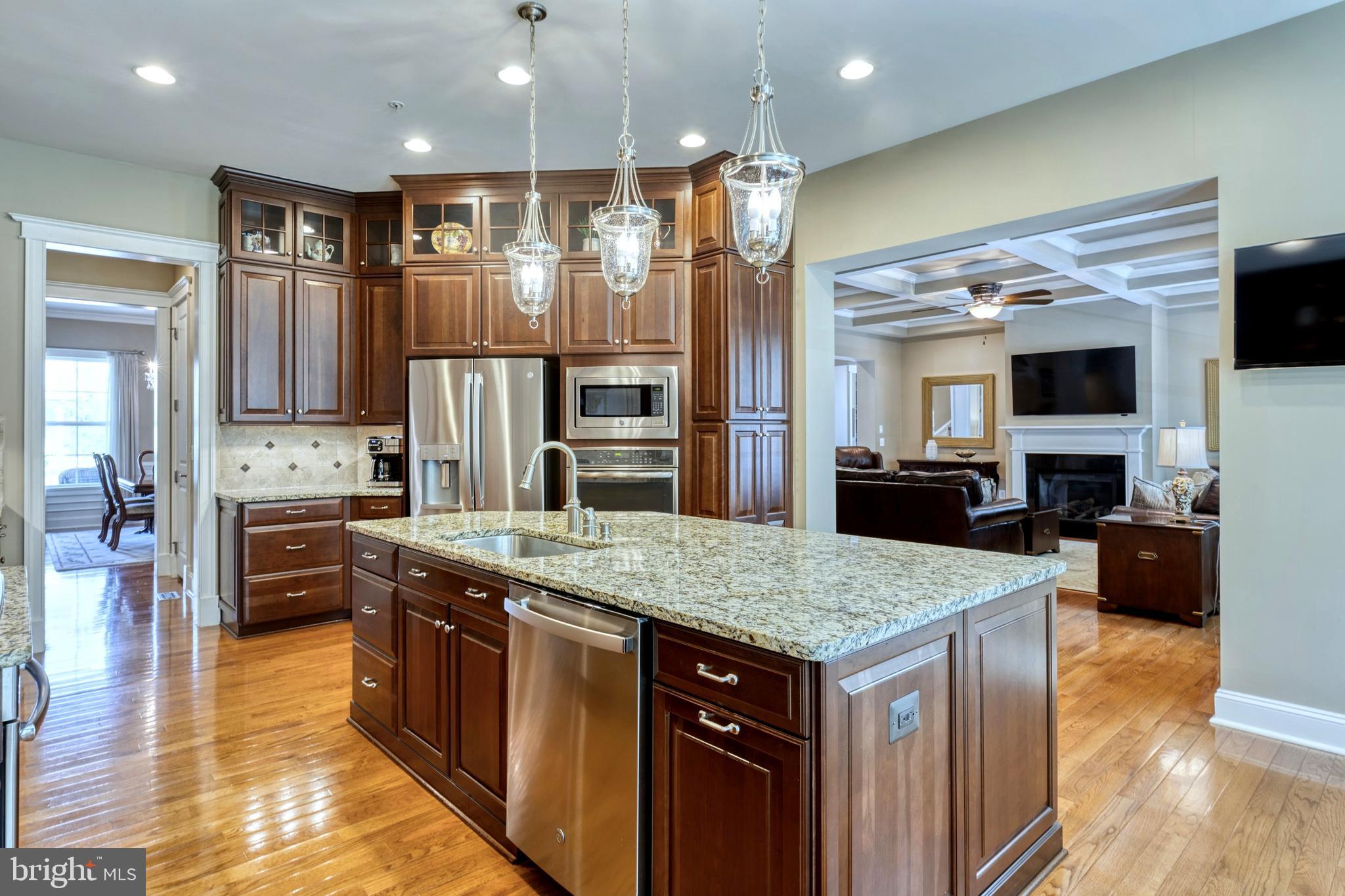 POTOMAC SHORES - Residential