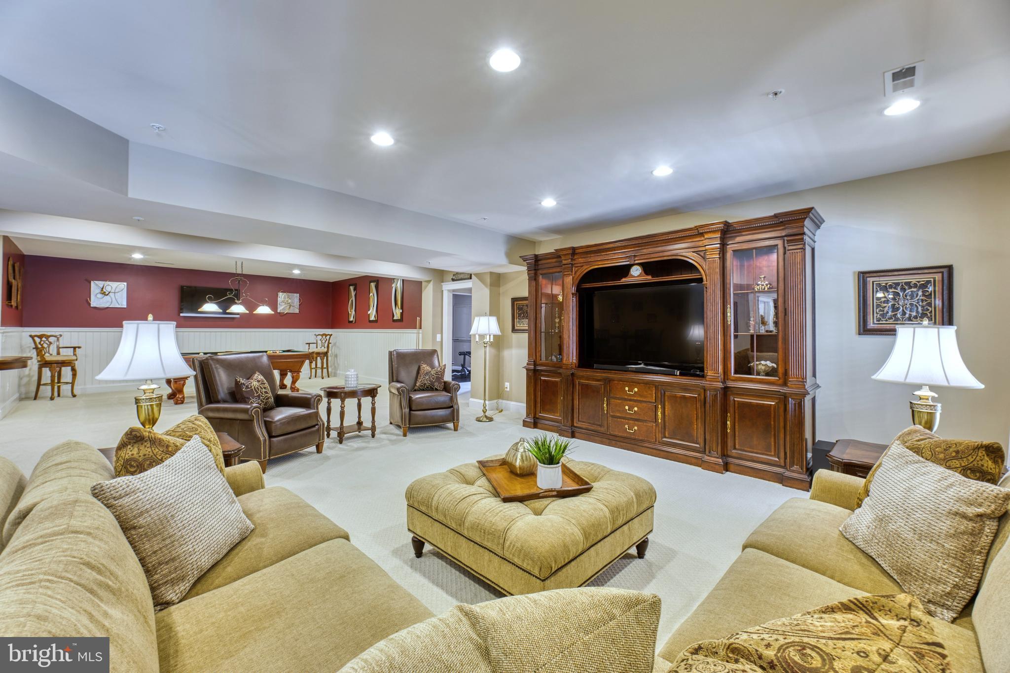 POTOMAC SHORES - Residential