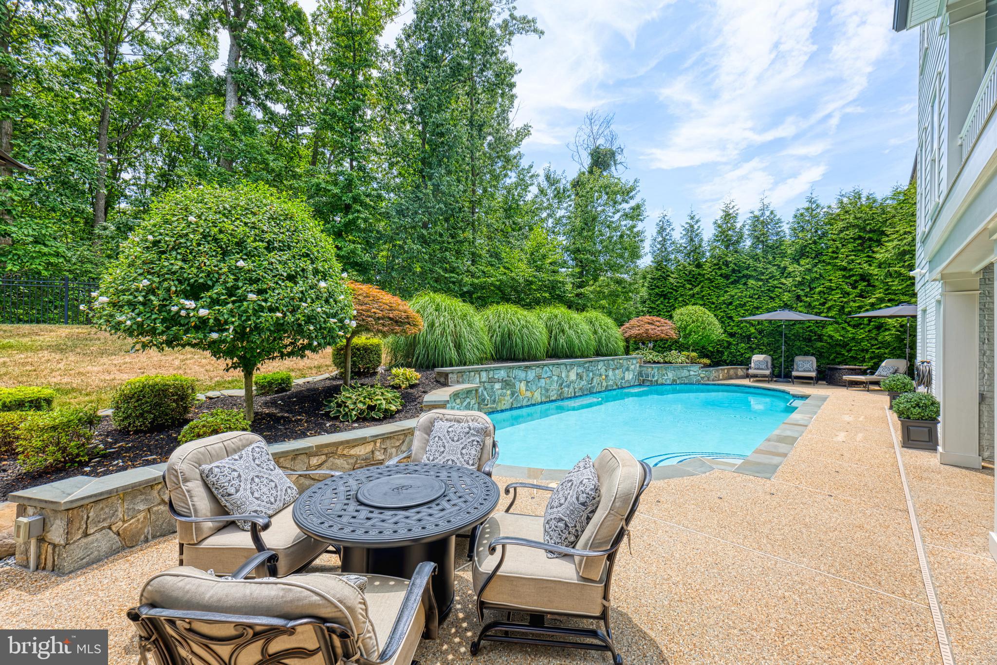 POTOMAC SHORES - Residential