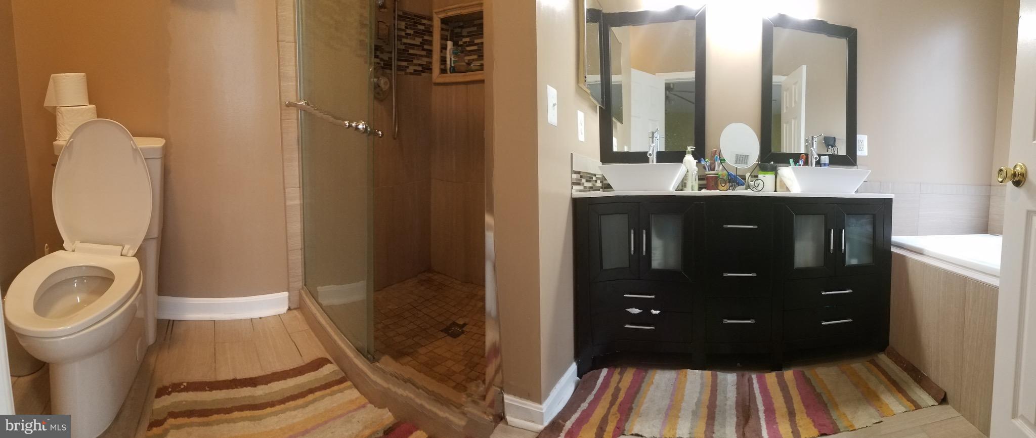 LOUDOUN PARKWAY CENTER - Residential Lease