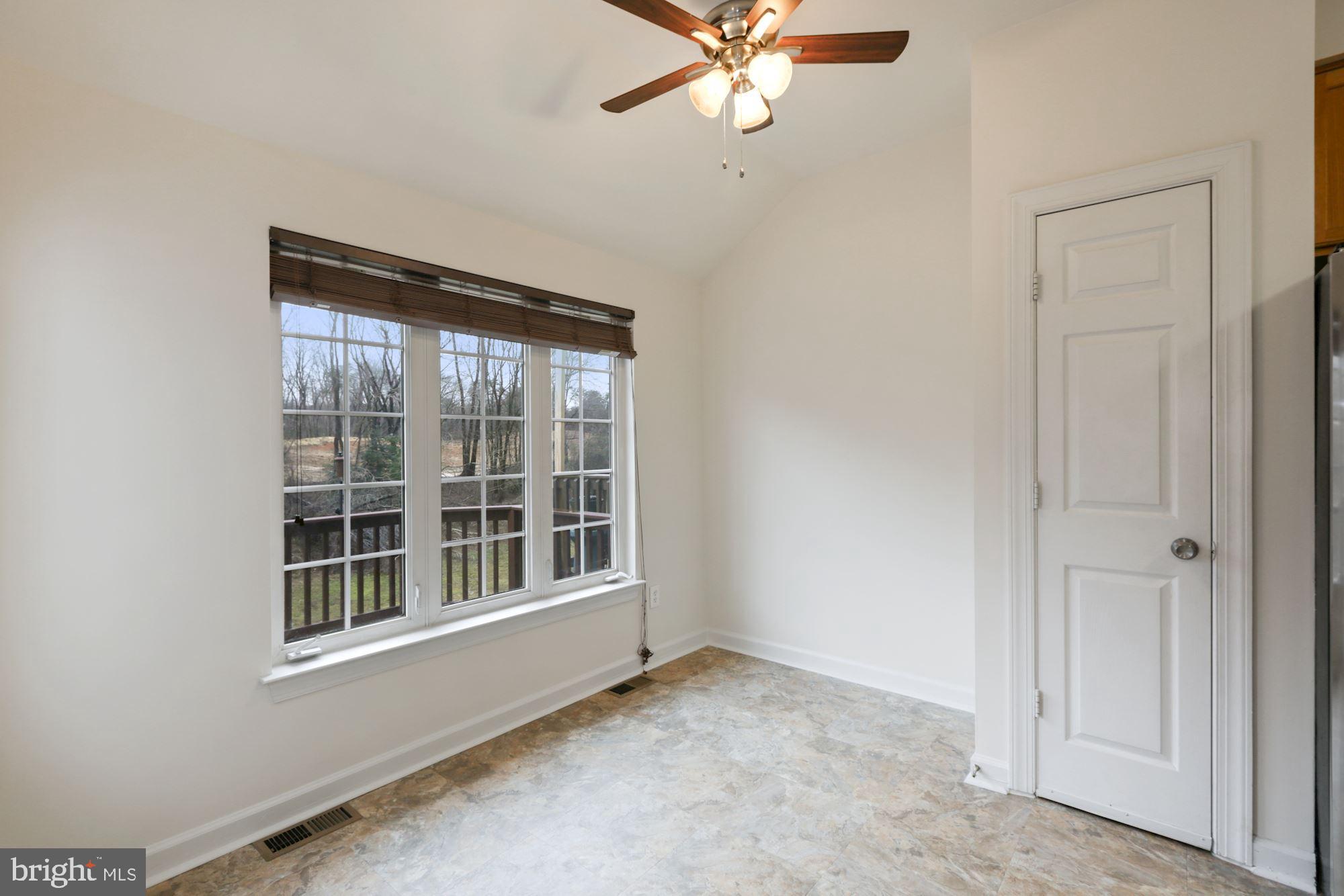 PRINCE WILLIAM COMMONS - Residential