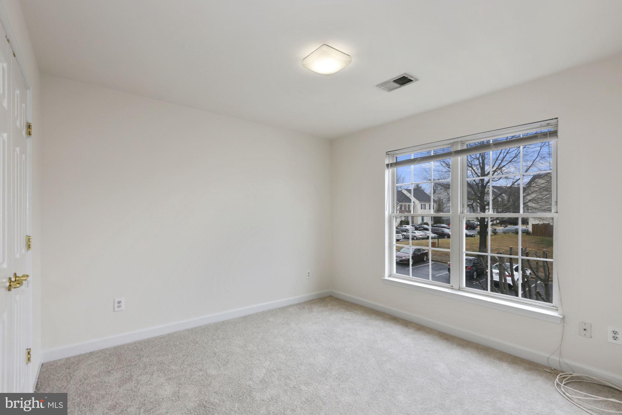 PRINCE WILLIAM COMMONS - Residential