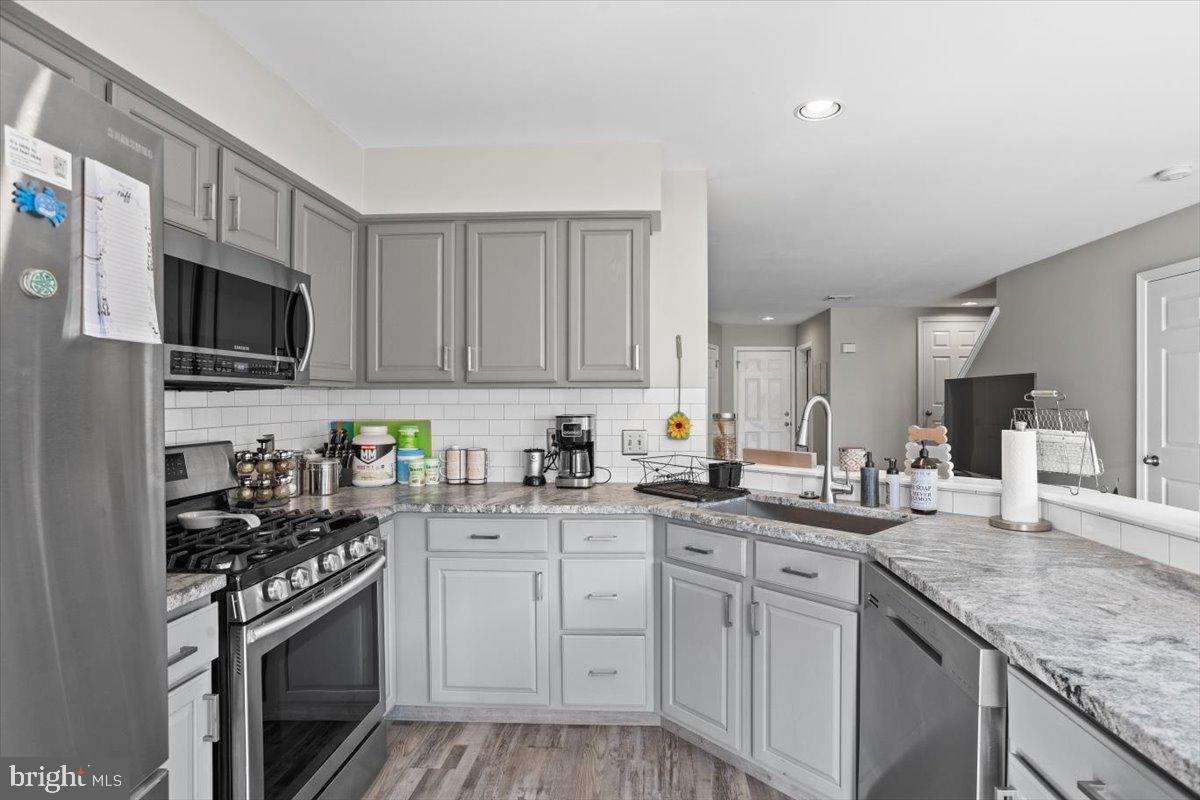 FAIRFIELD - Residential