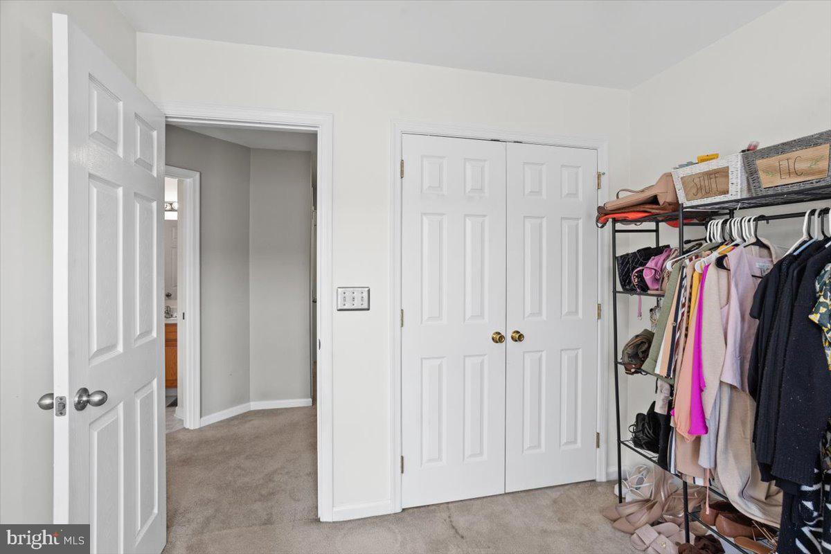 FAIRFIELD - Residential