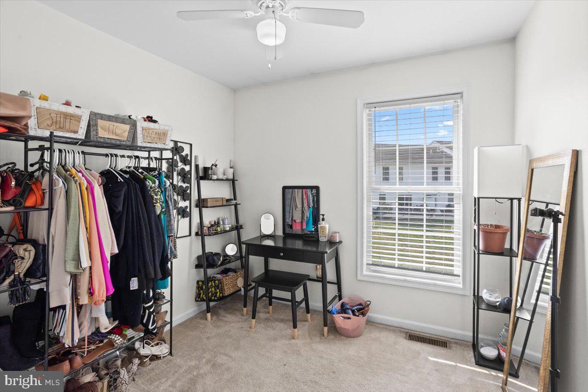 FAIRFIELD - Residential