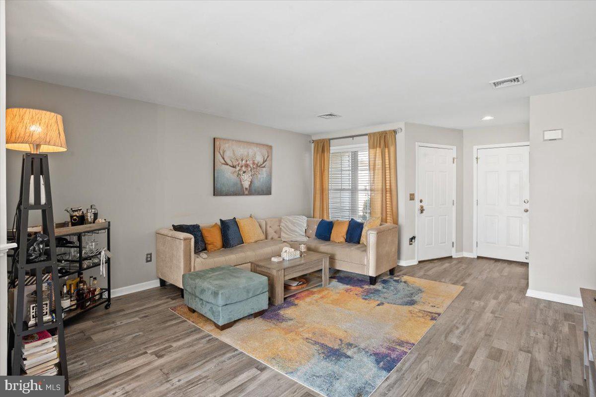 FAIRFIELD - Residential