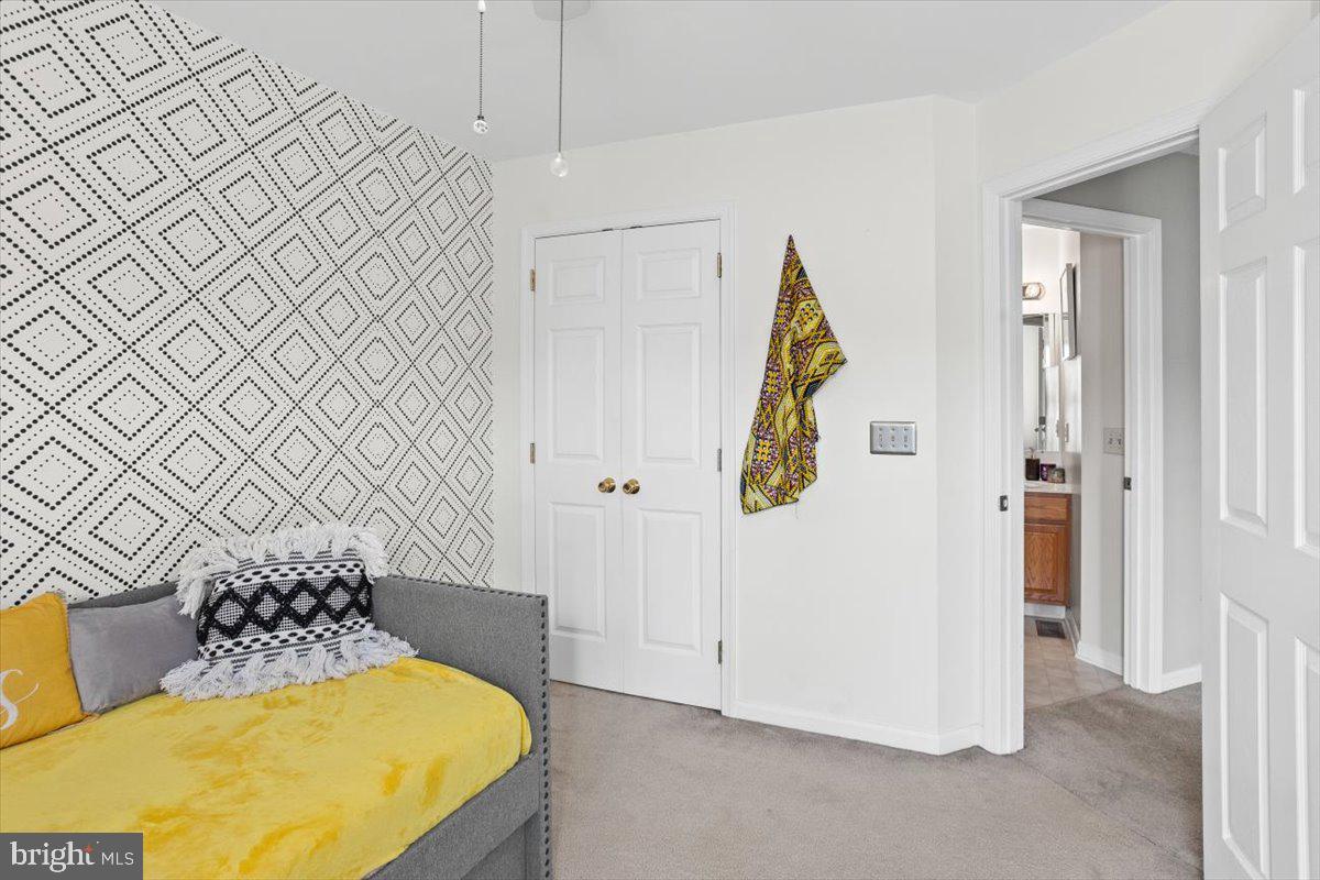 FAIRFIELD - Residential