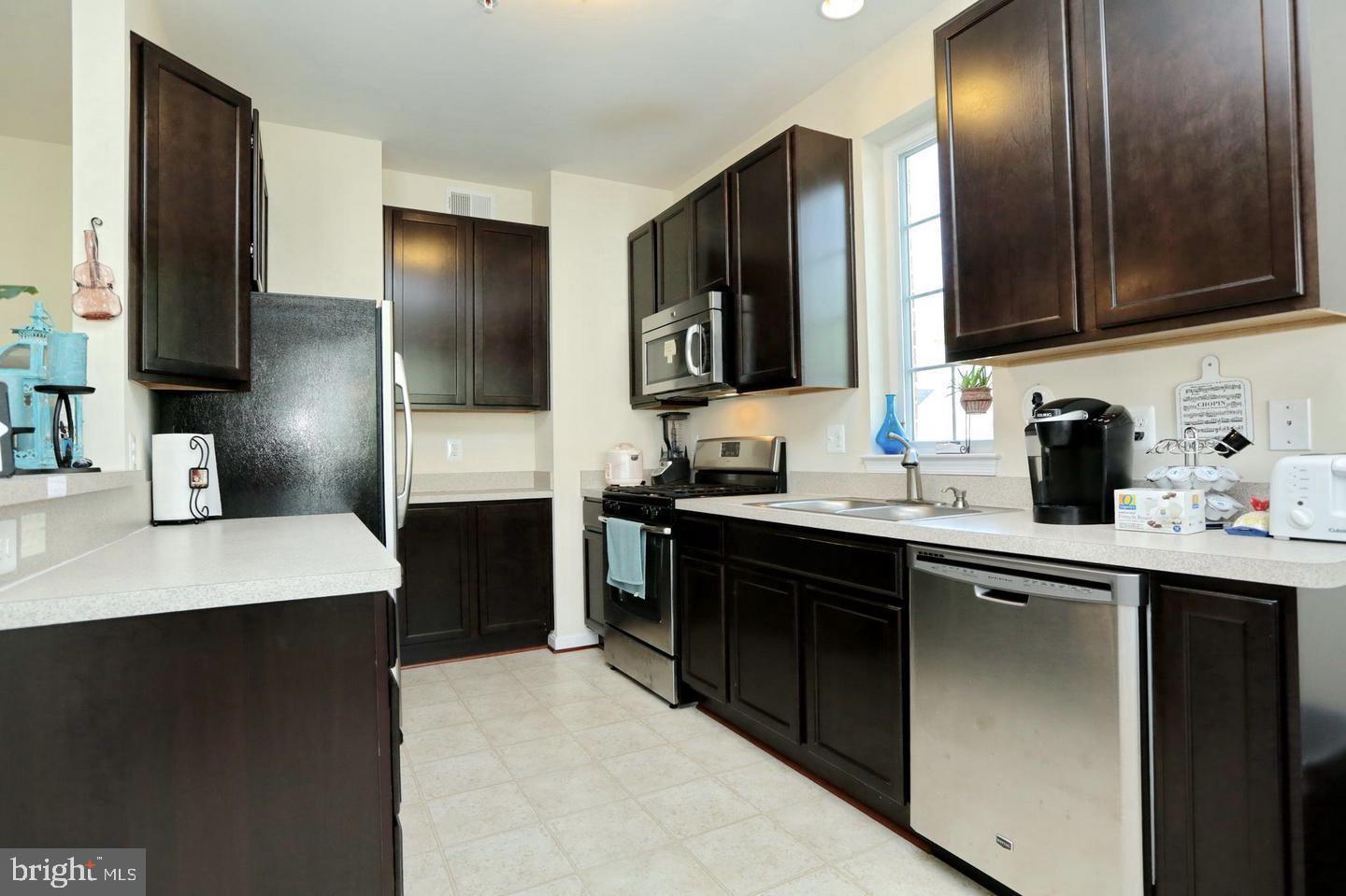 STEEPLECHASE - Residential Lease