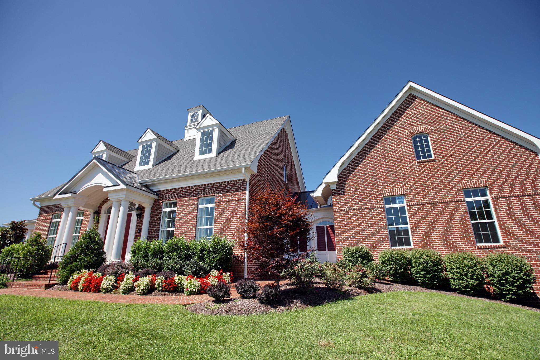 STEEPLECHASE - Residential Lease