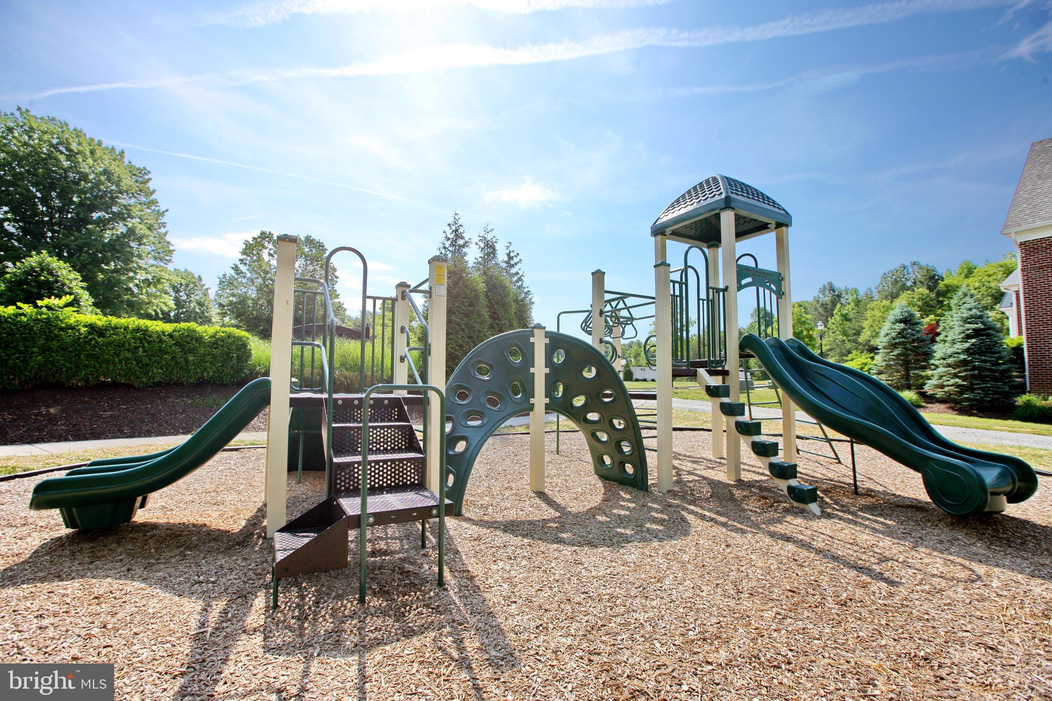 STEEPLECHASE - Residential Lease