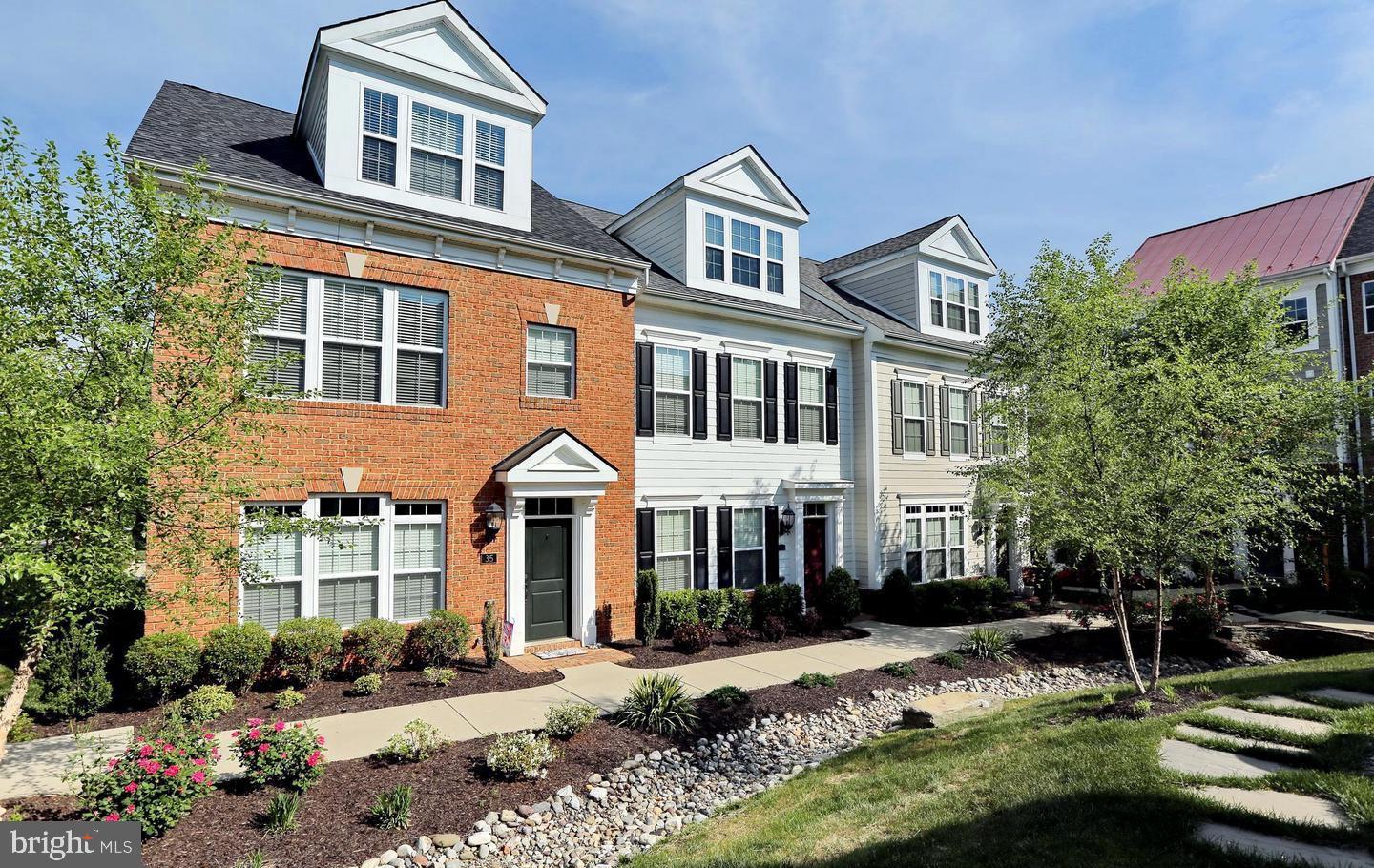 STEEPLECHASE - Residential Lease