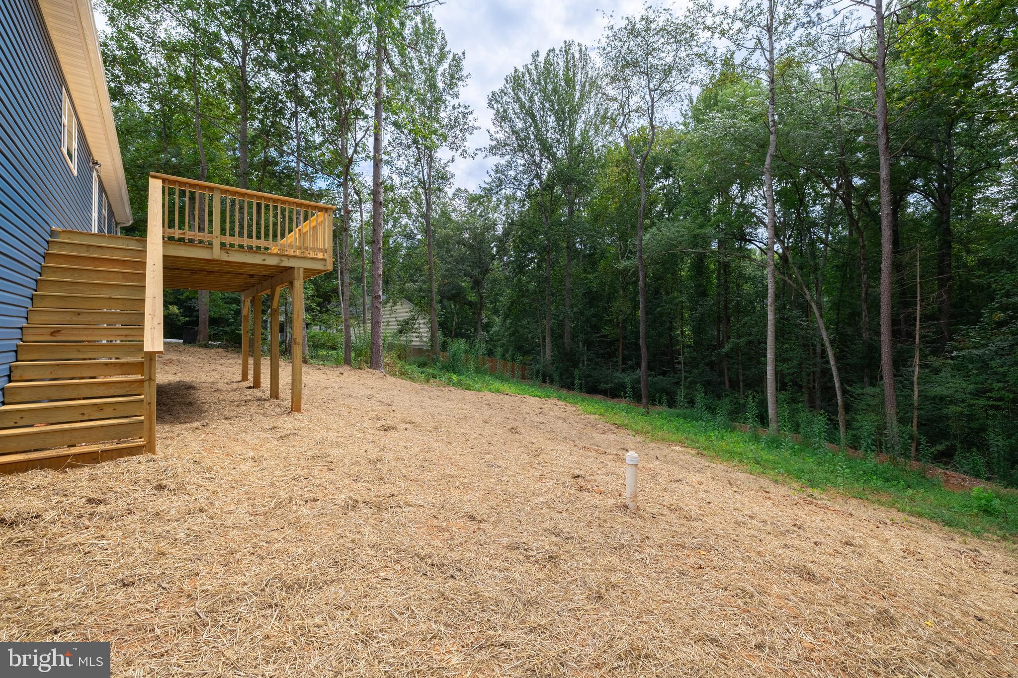 TWIN LAKES - Residential