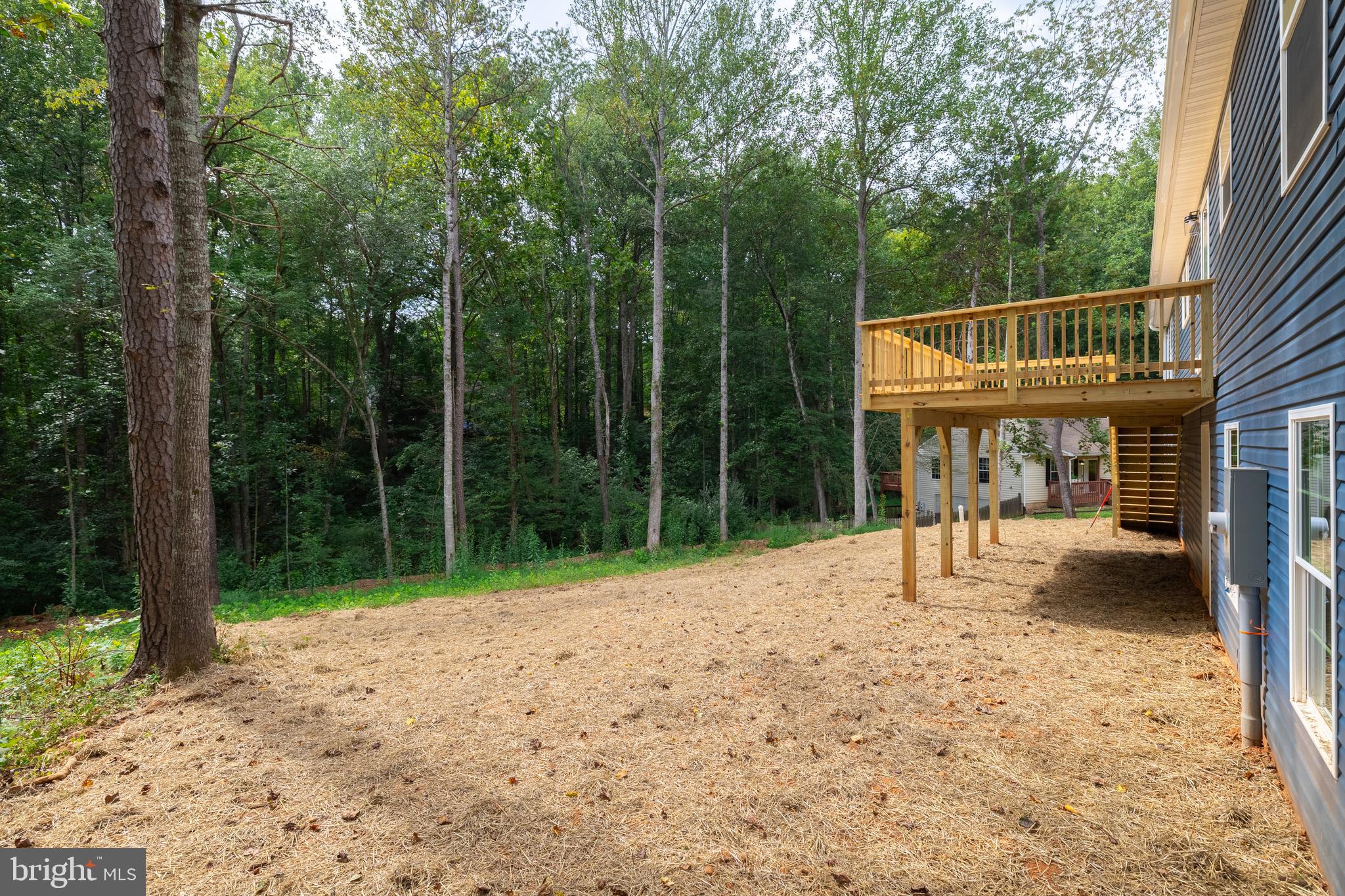 TWIN LAKES - Residential