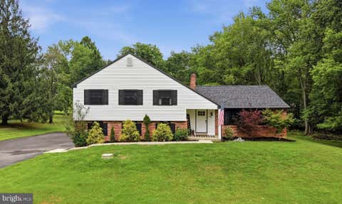 Homes For Sale - 19 Elaine Drive<br/> Delaware County, THORNTON, PA 19373