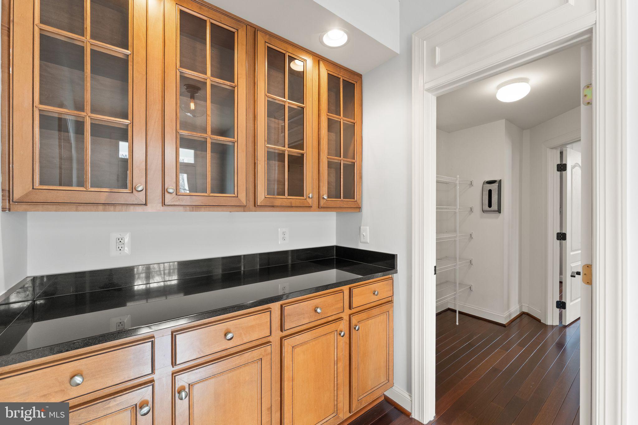 POLAND - Residential