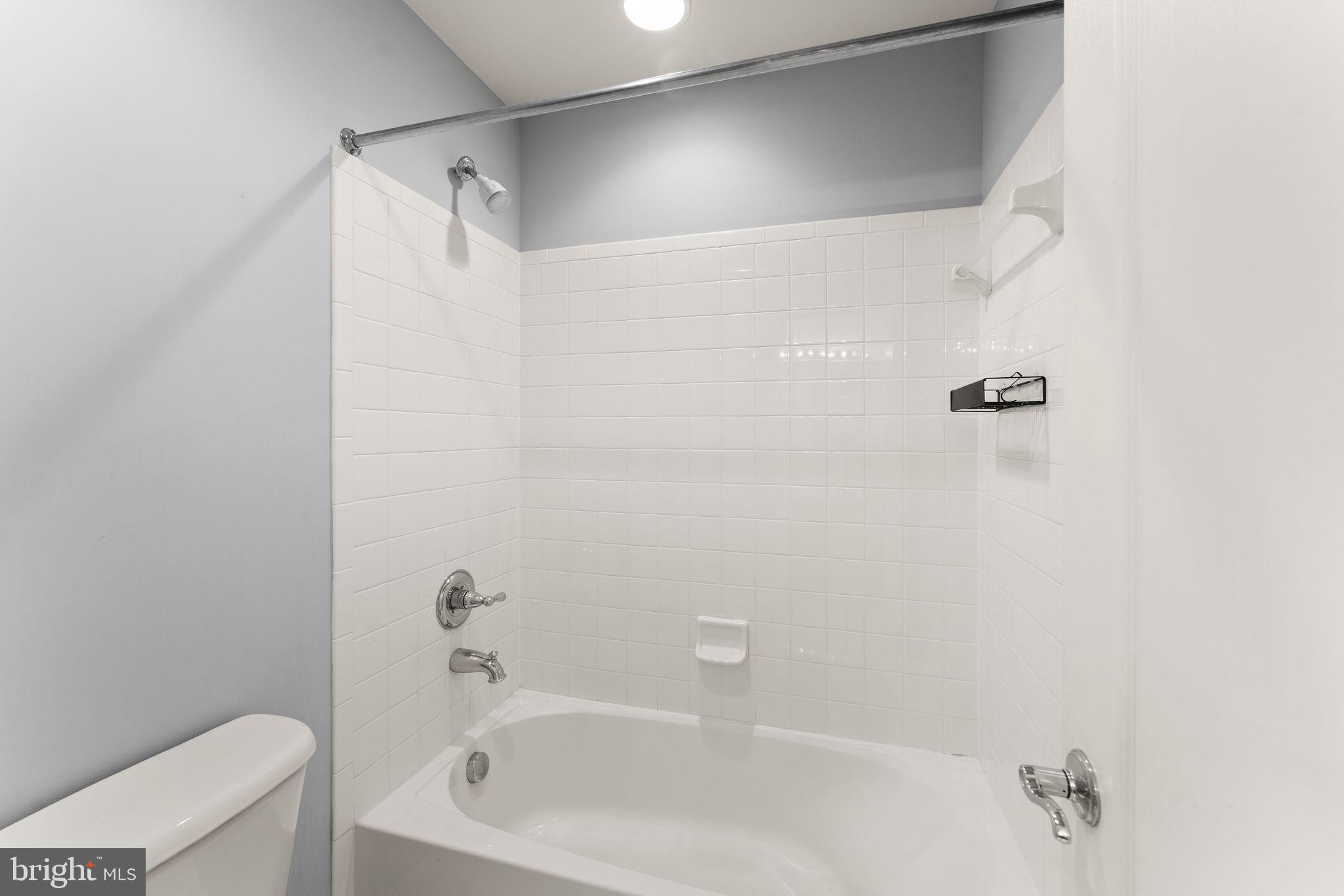 POLAND - Residential