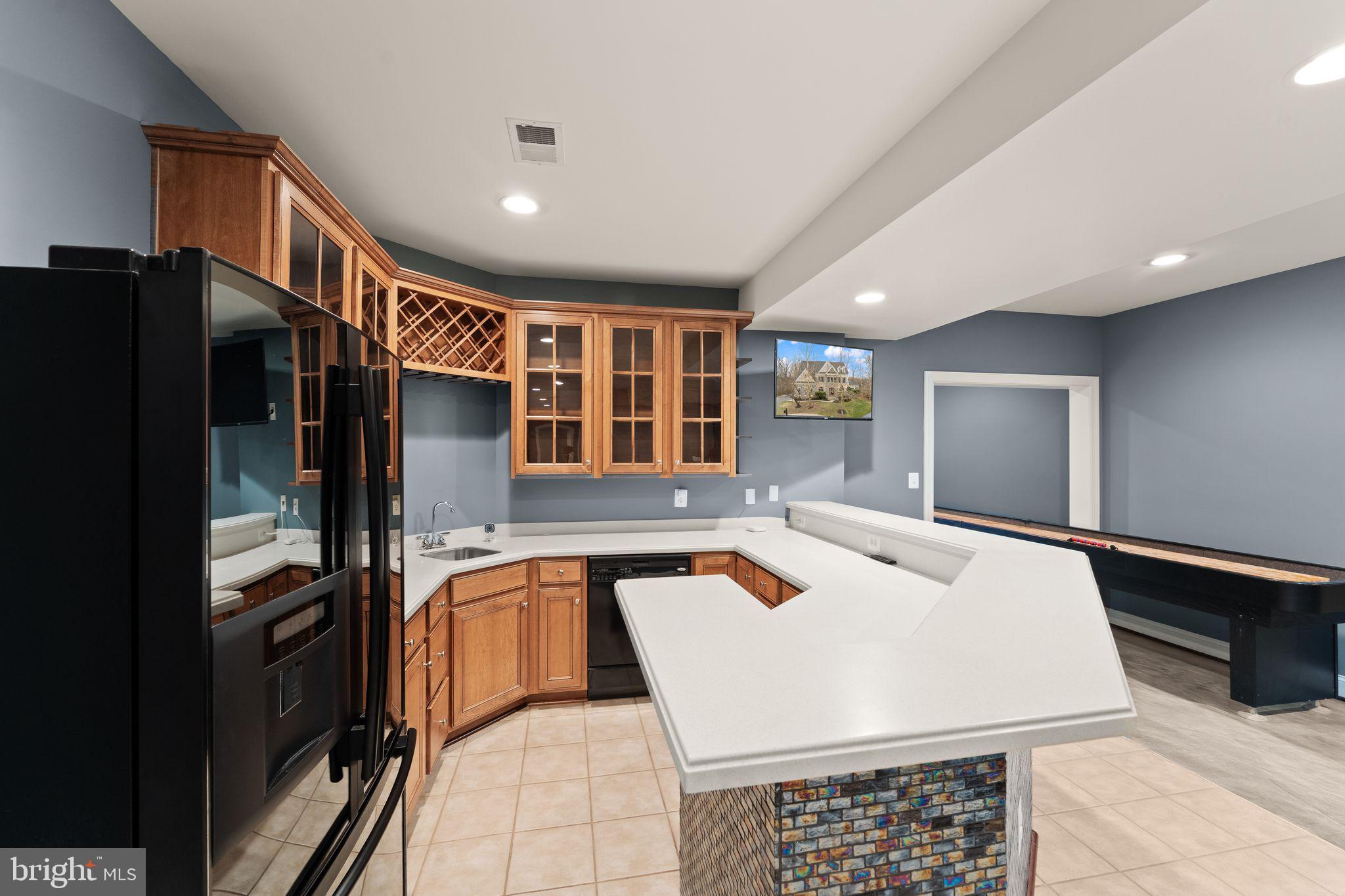 POLAND - Residential