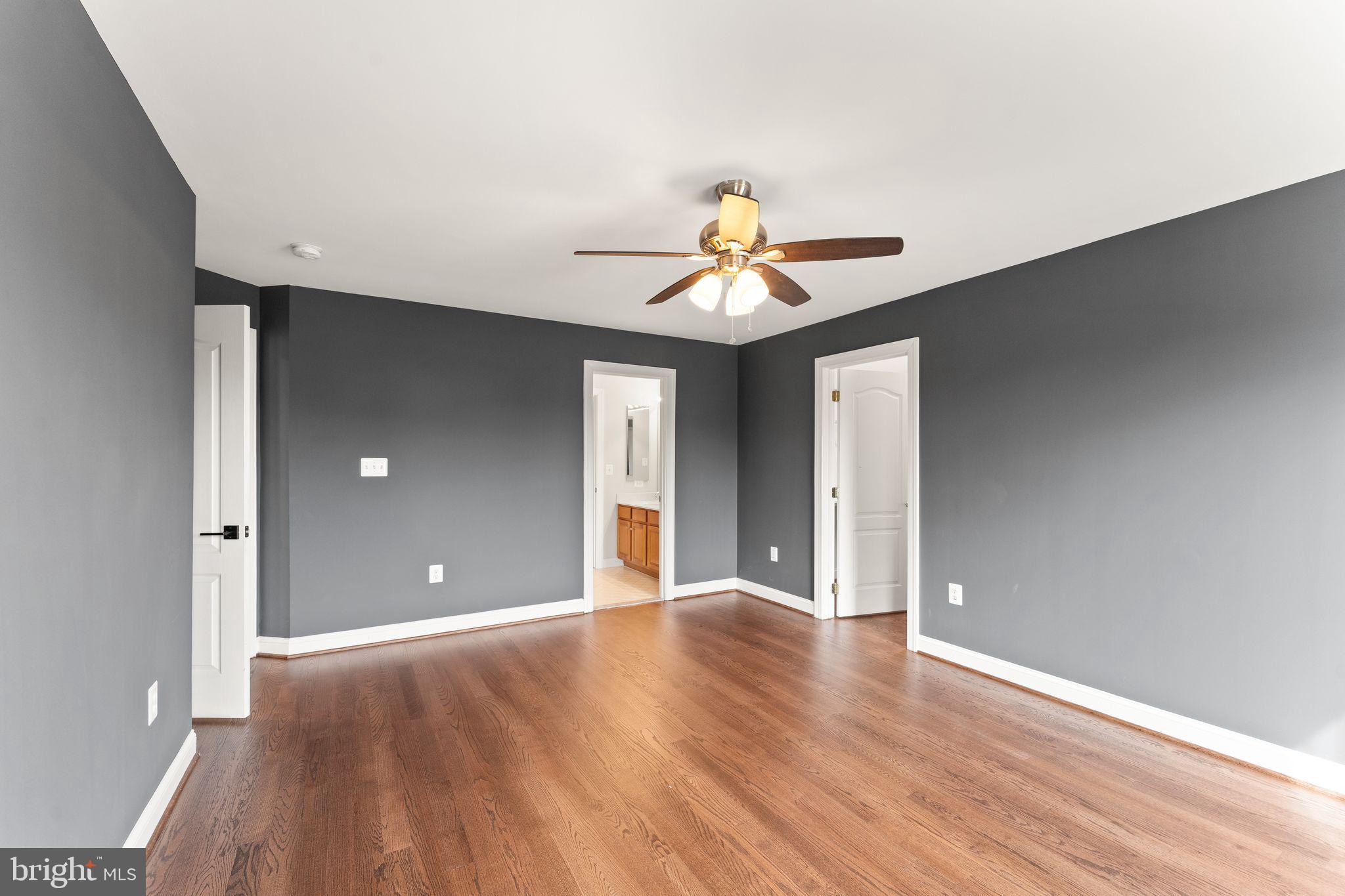 POLAND - Residential