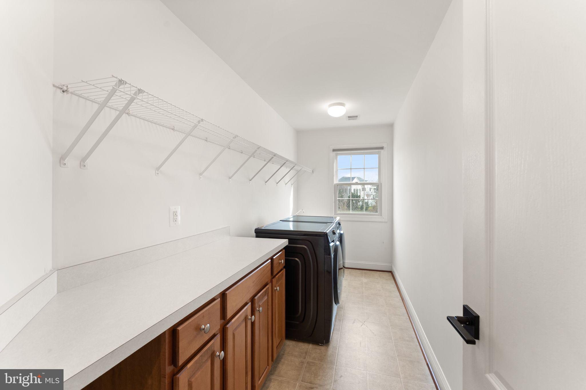 POLAND - Residential