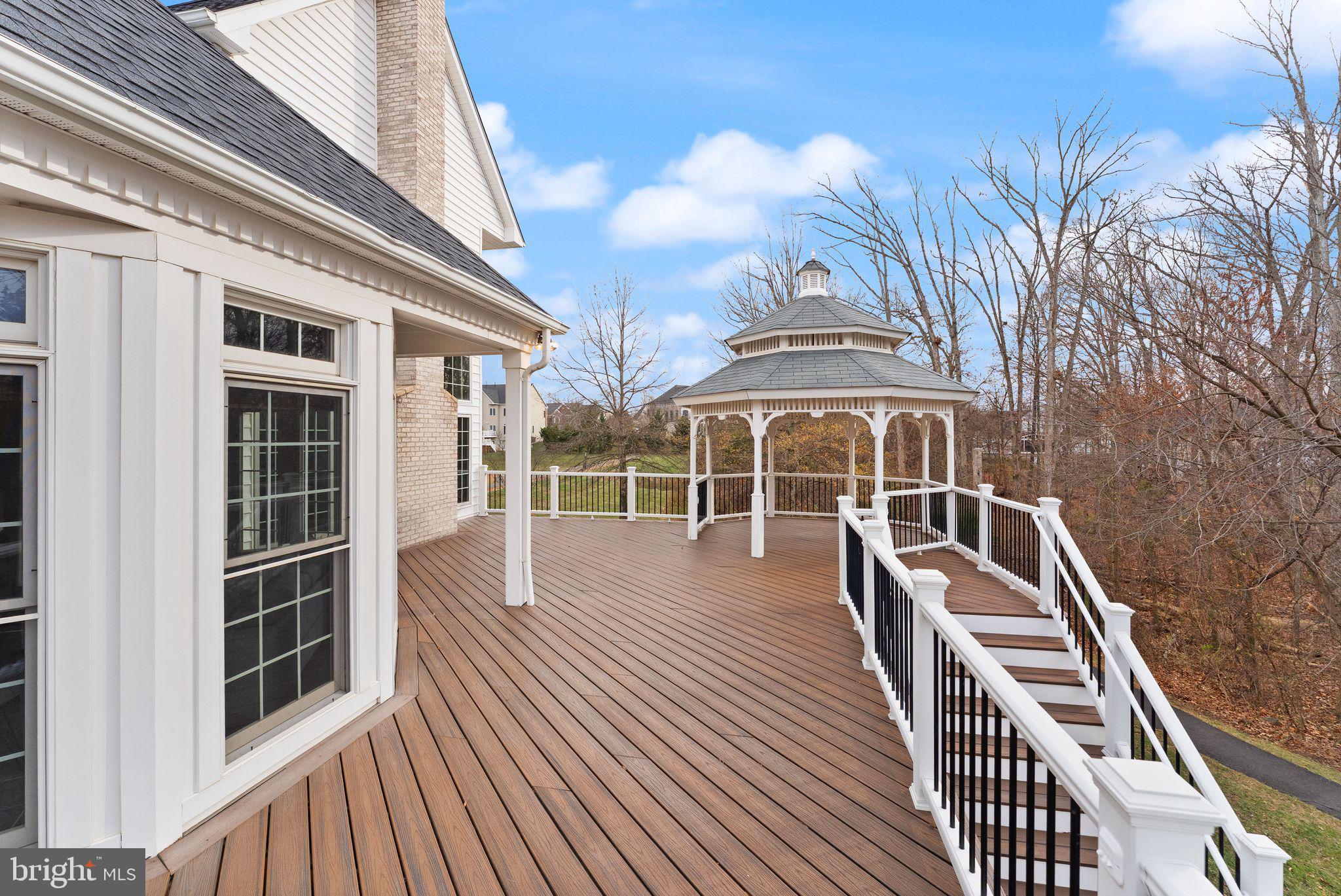 POLAND - Residential