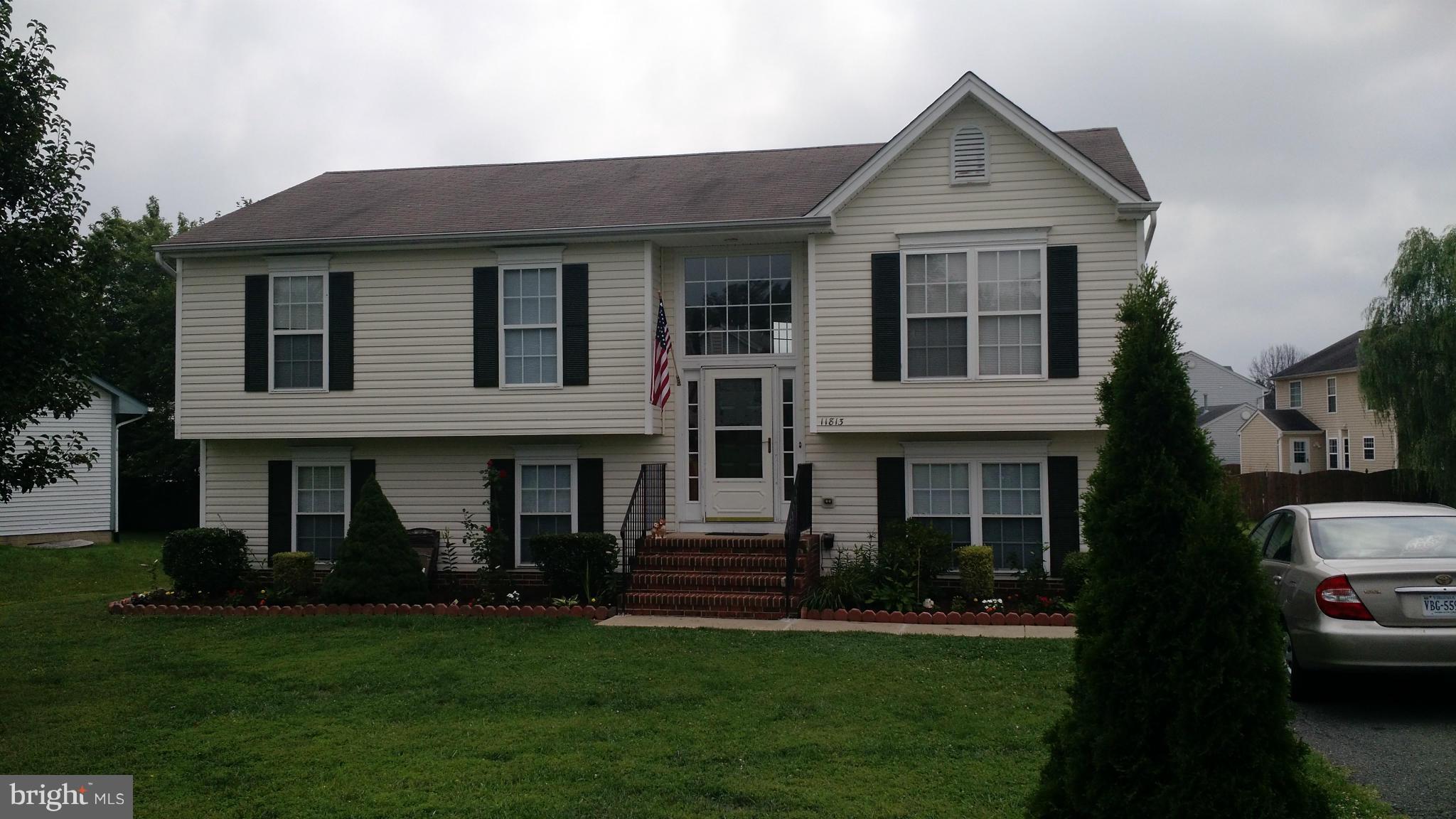 MAPLE GROVE - Residential