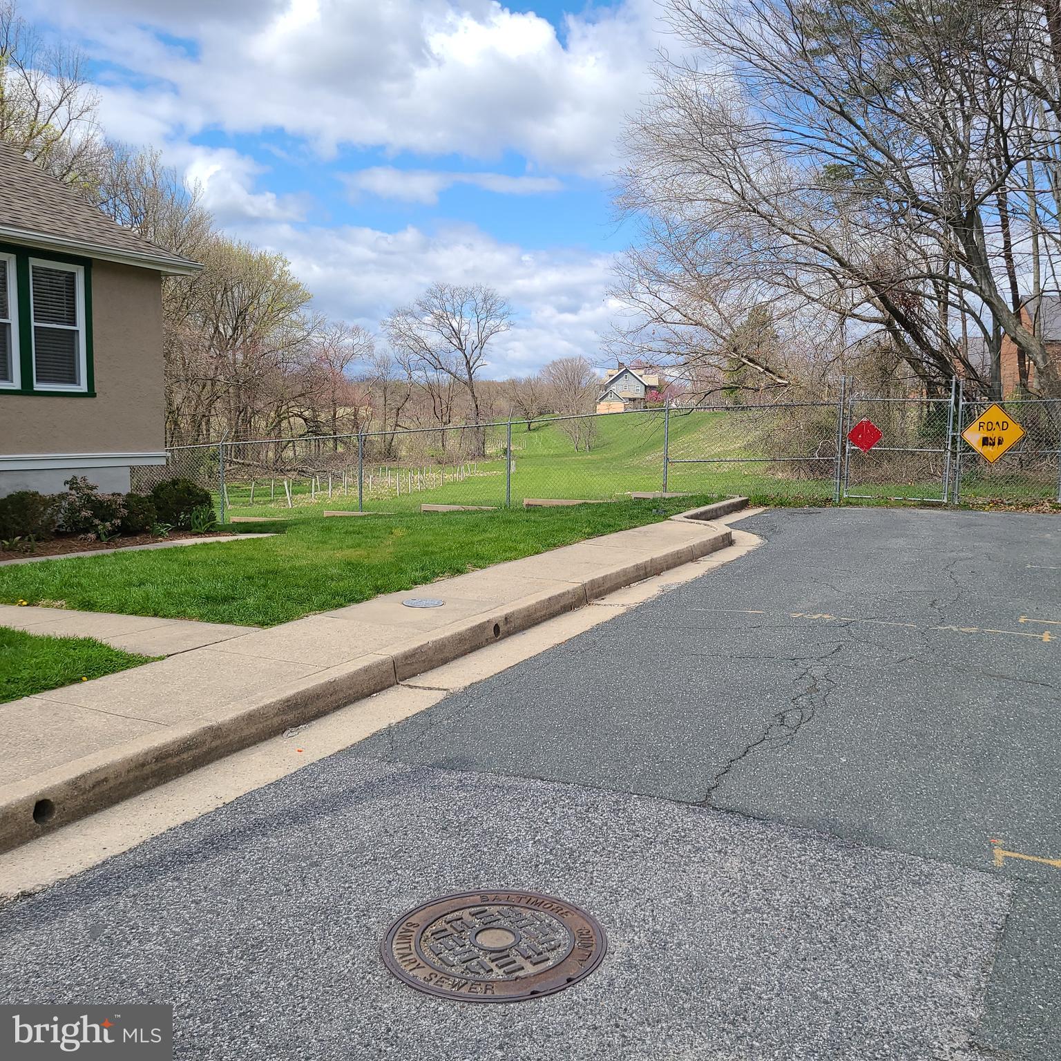 OVERLEA MANOR - Residential