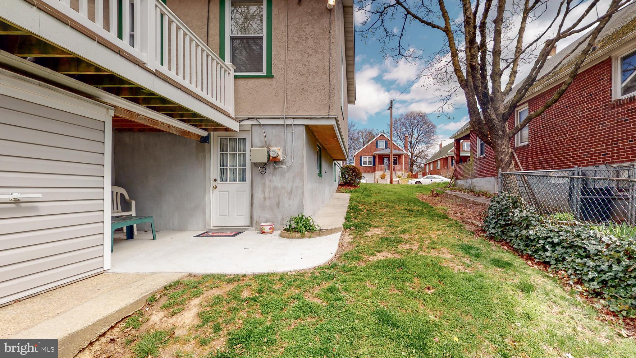 OVERLEA MANOR - Residential