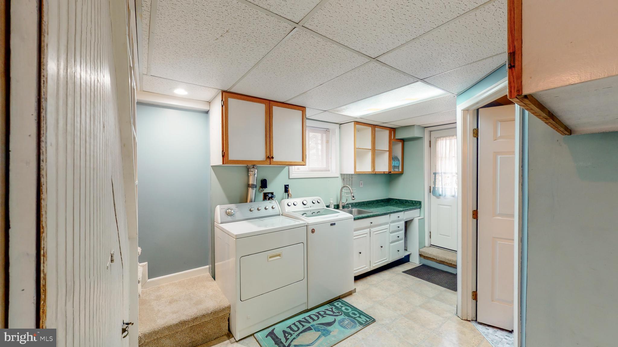 OVERLEA MANOR - Residential