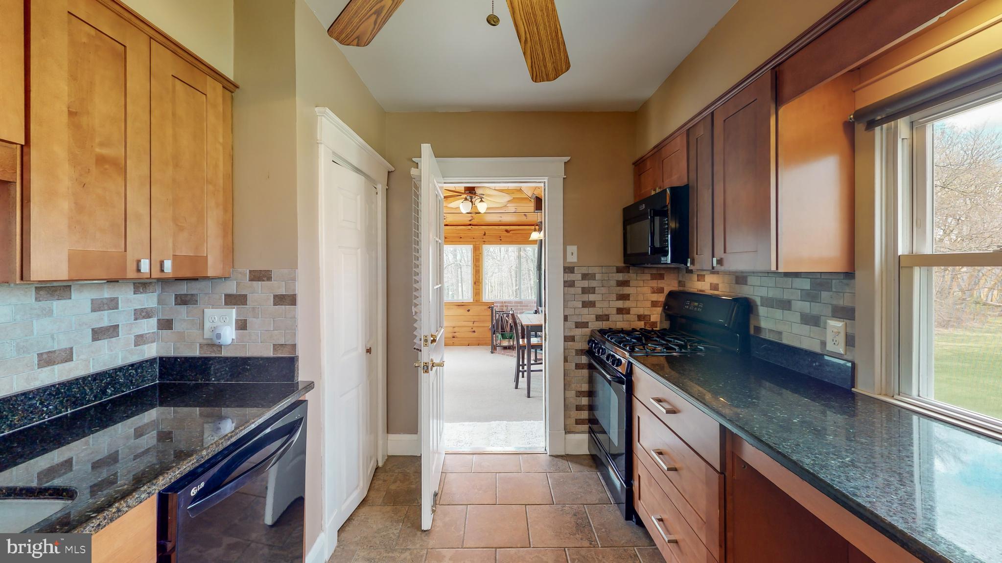 OVERLEA MANOR - Residential