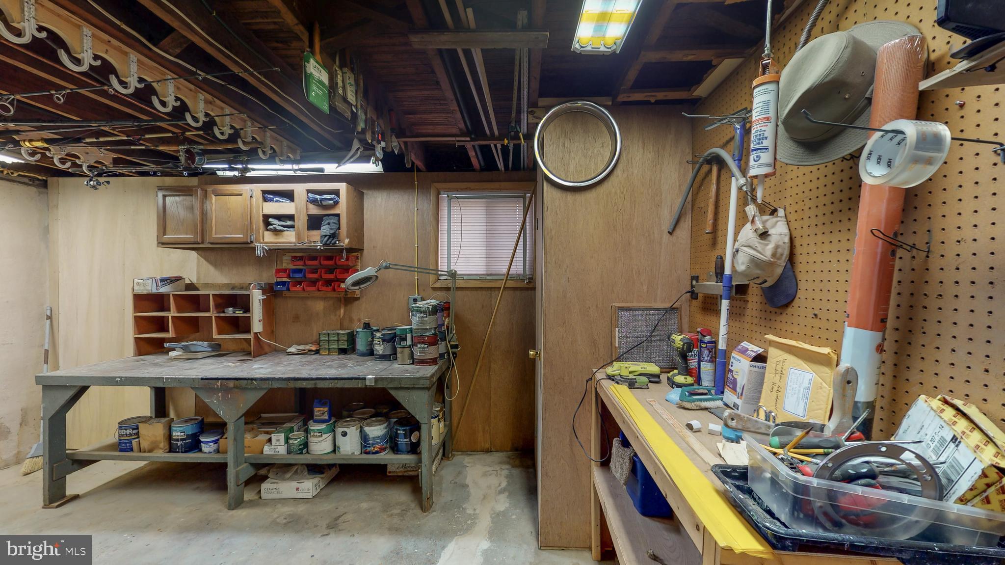 OVERLEA MANOR - Residential