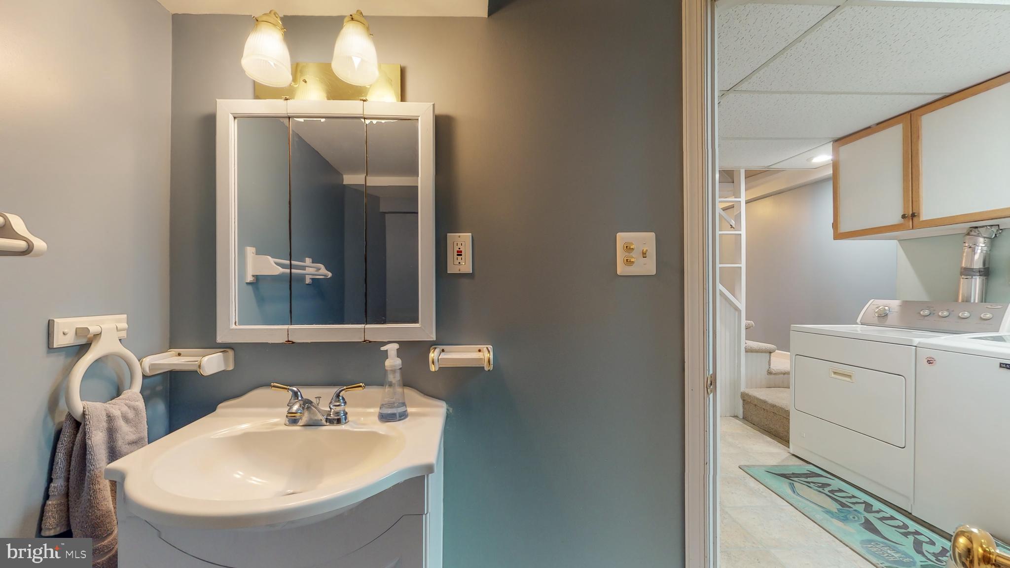 OVERLEA MANOR - Residential