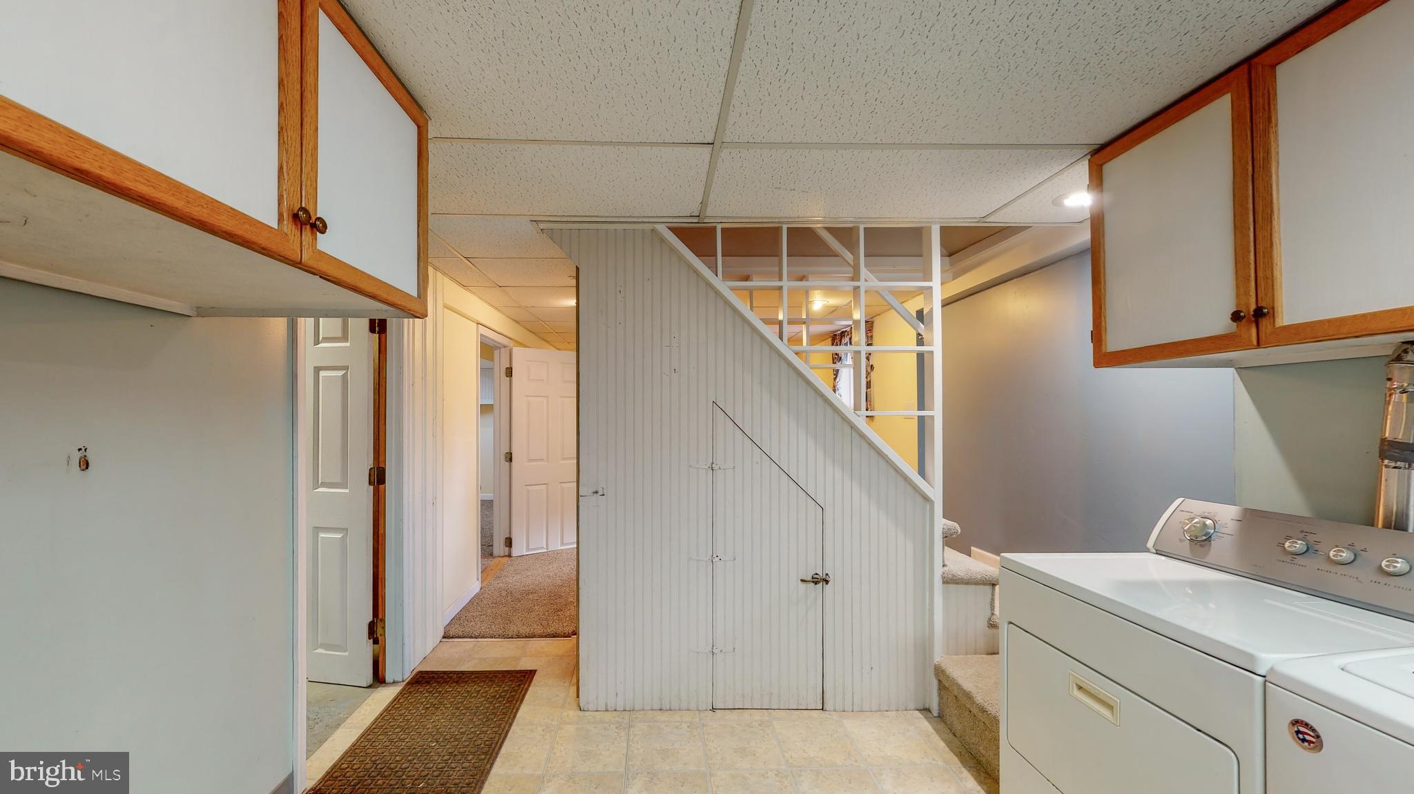 OVERLEA MANOR - Residential