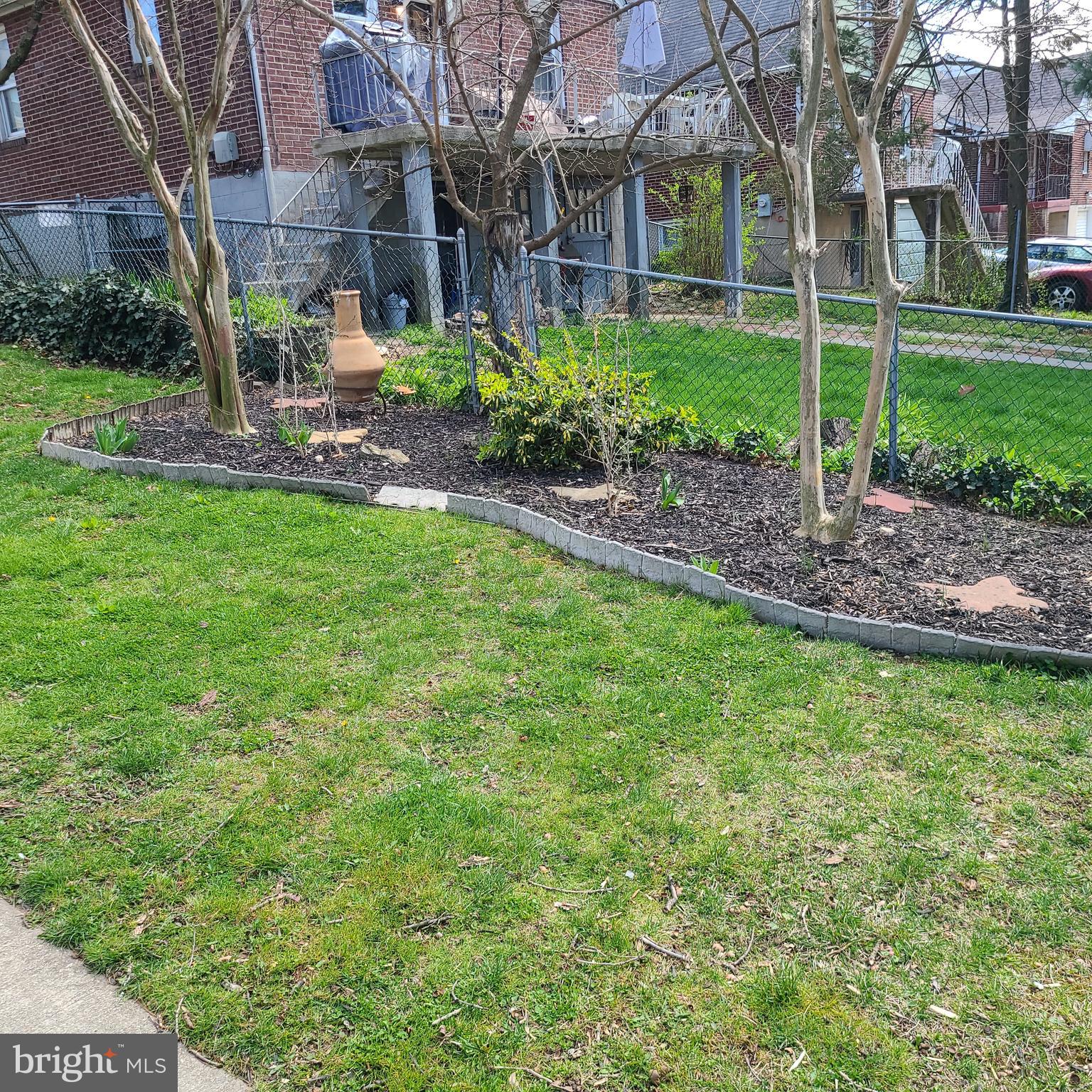 OVERLEA MANOR - Residential