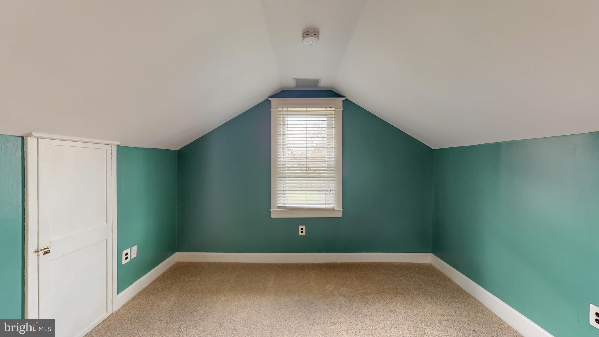 OVERLEA MANOR - Residential