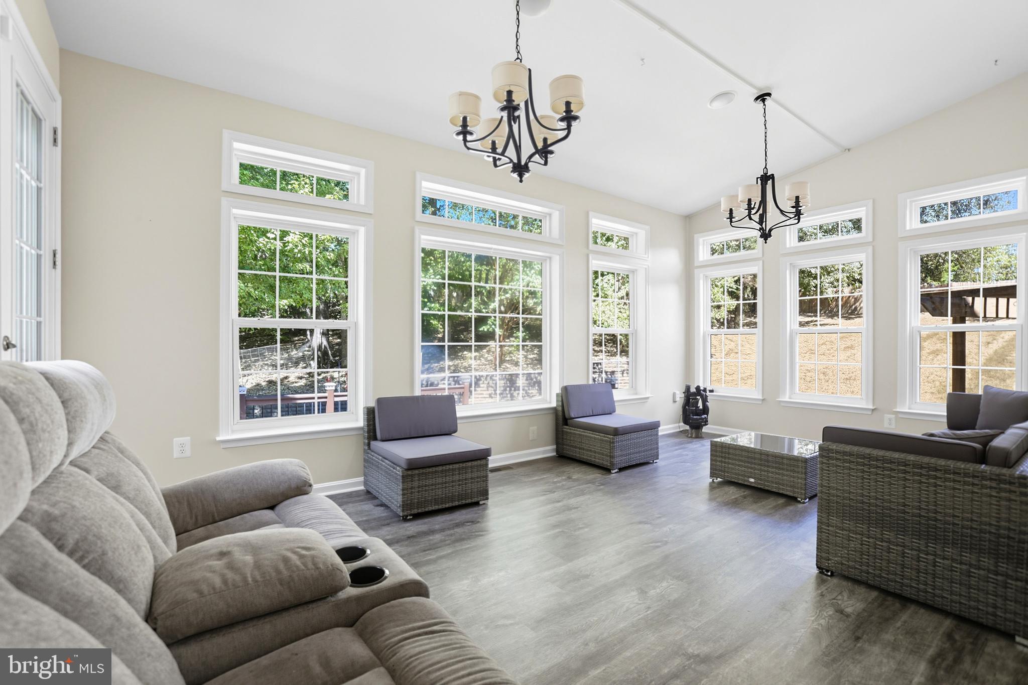 CRESCENT VALLEY - Residential