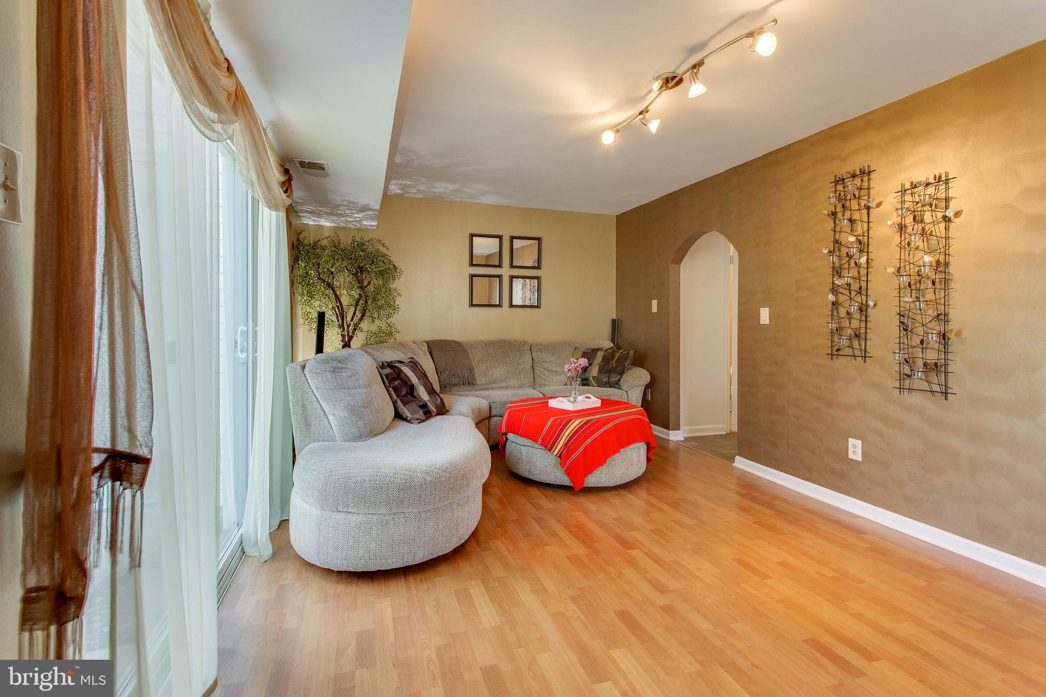 THE MEADOWS - Residential