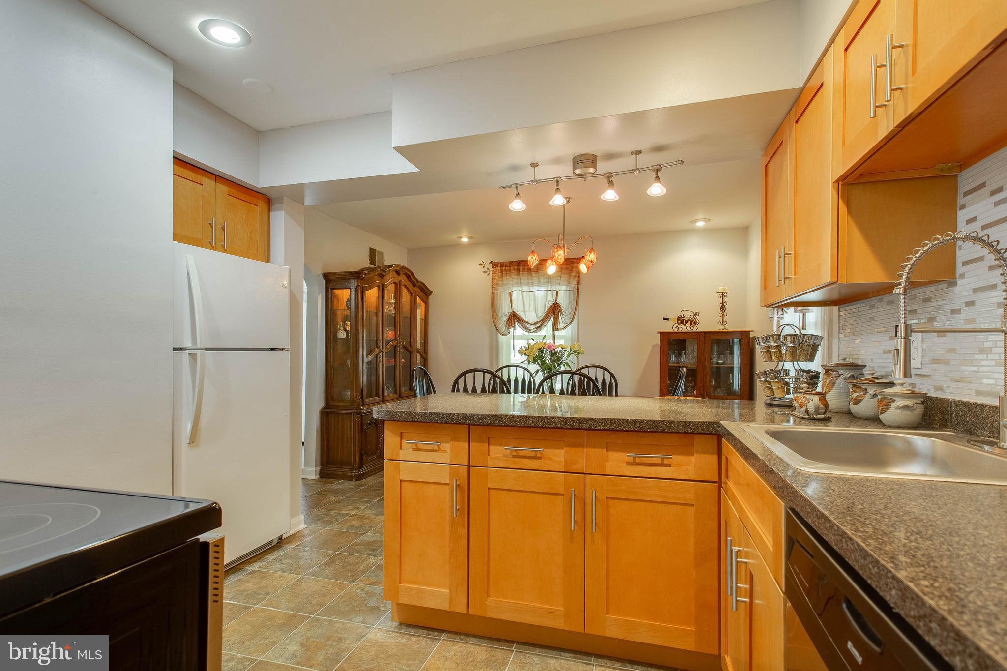 THE MEADOWS - Residential