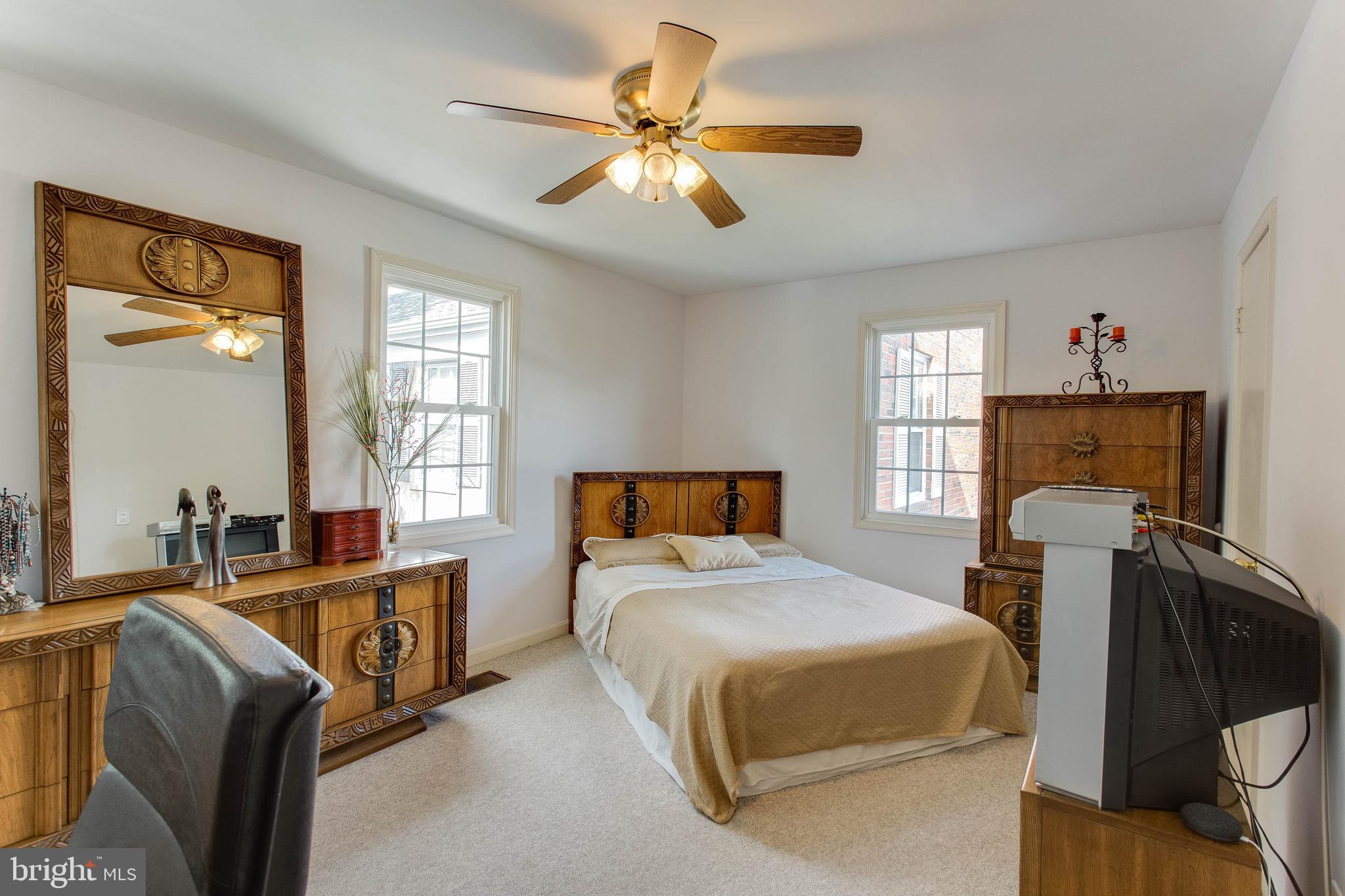 THE MEADOWS - Residential