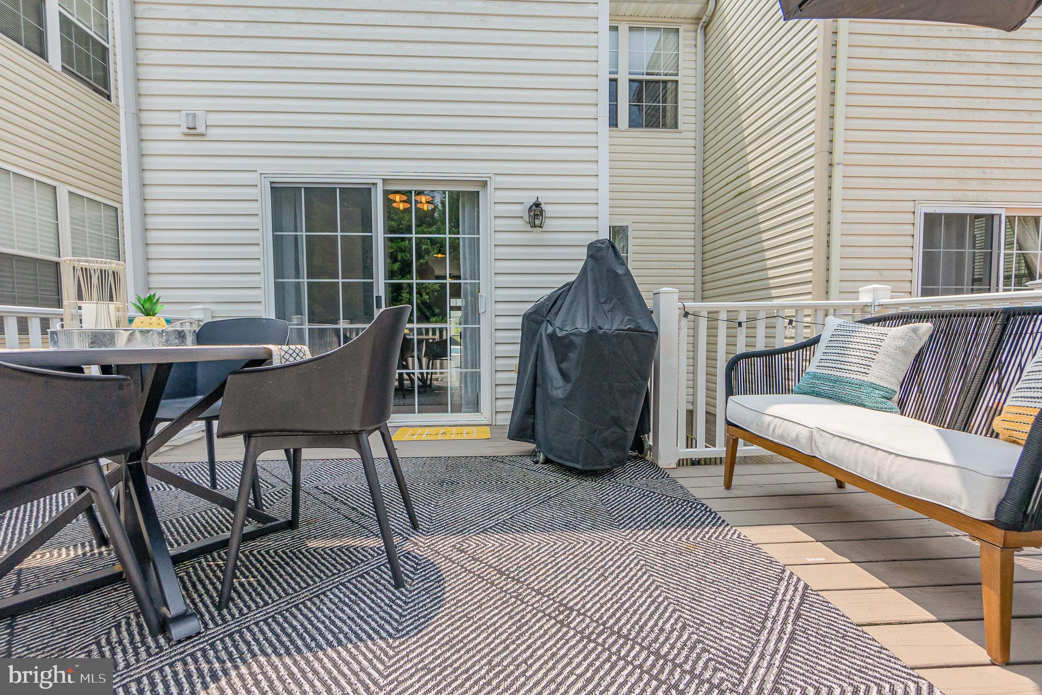 MONMOUTH MEADOWS - Residential