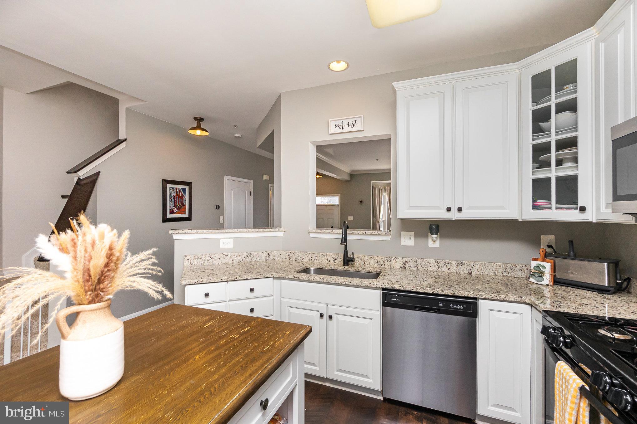 MONMOUTH MEADOWS - Residential