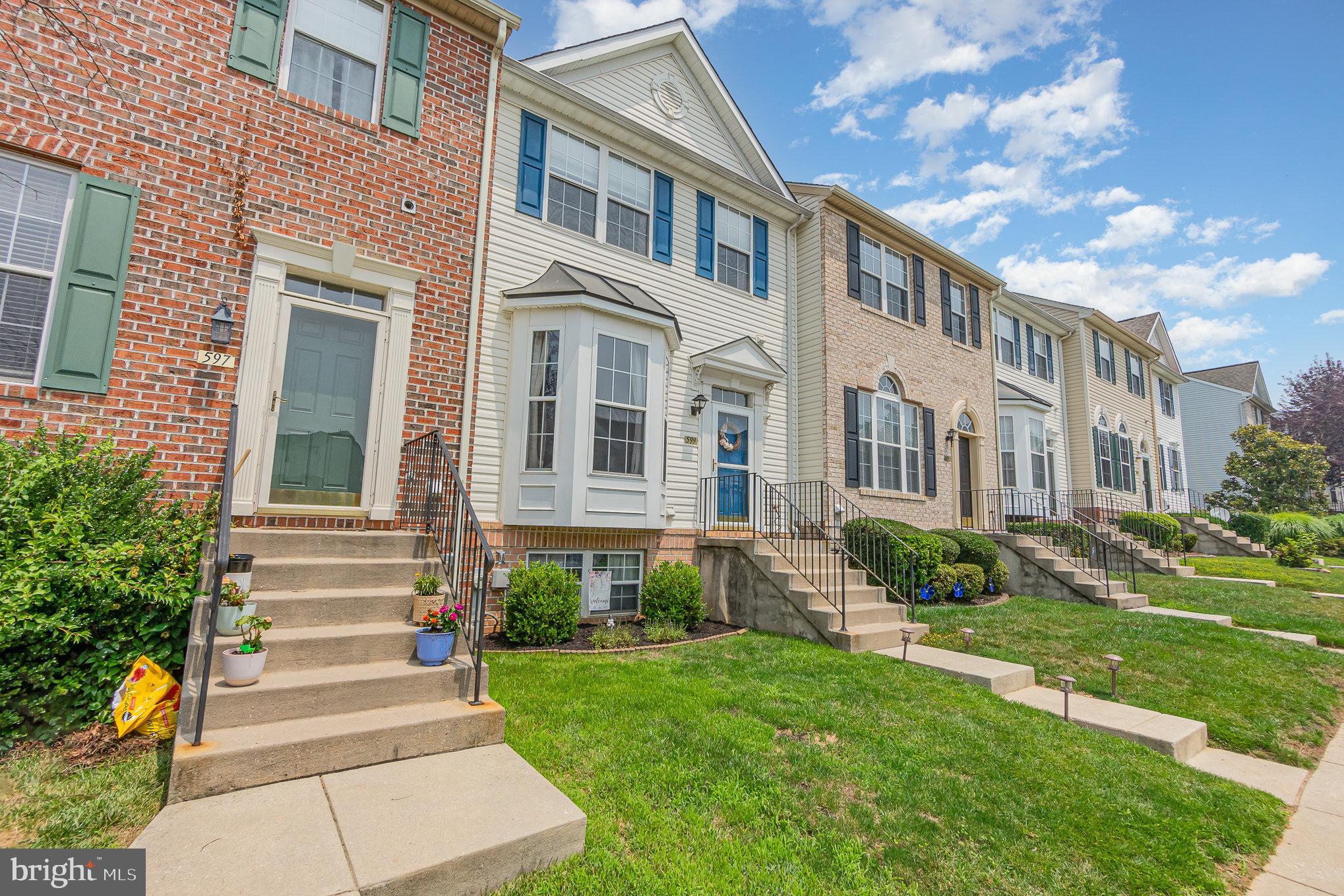 MONMOUTH MEADOWS - Residential