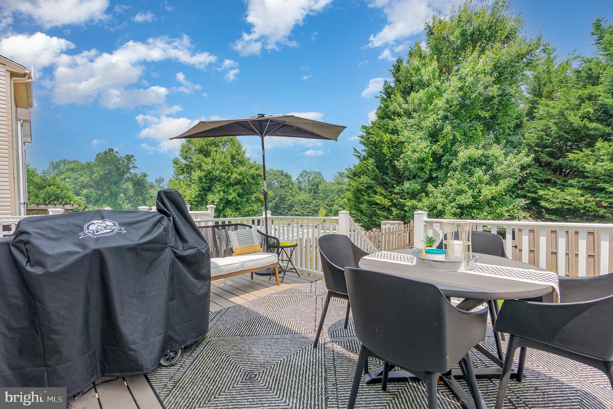 MONMOUTH MEADOWS - Residential