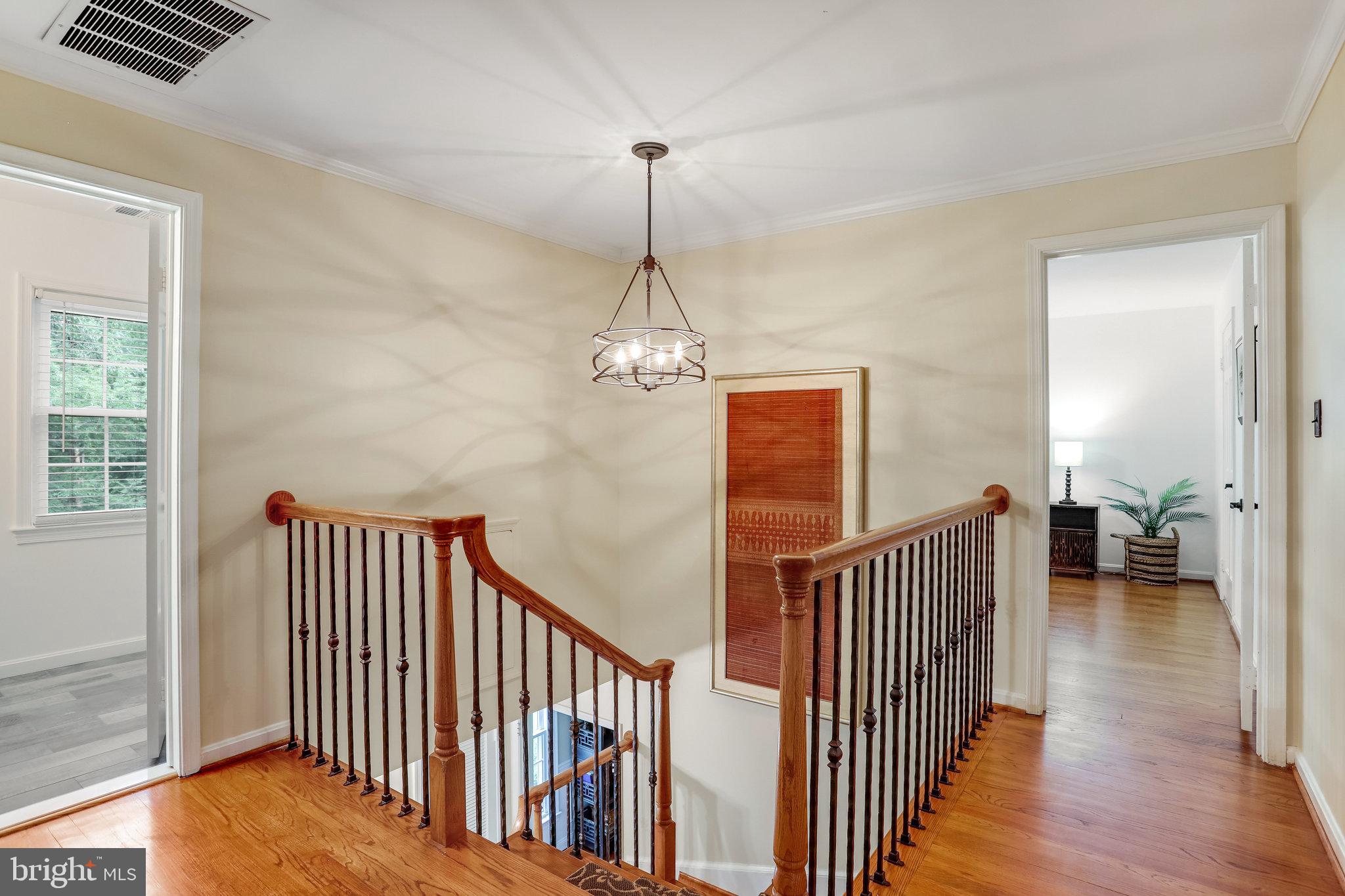 RIVERSIDE MANOR - Residential