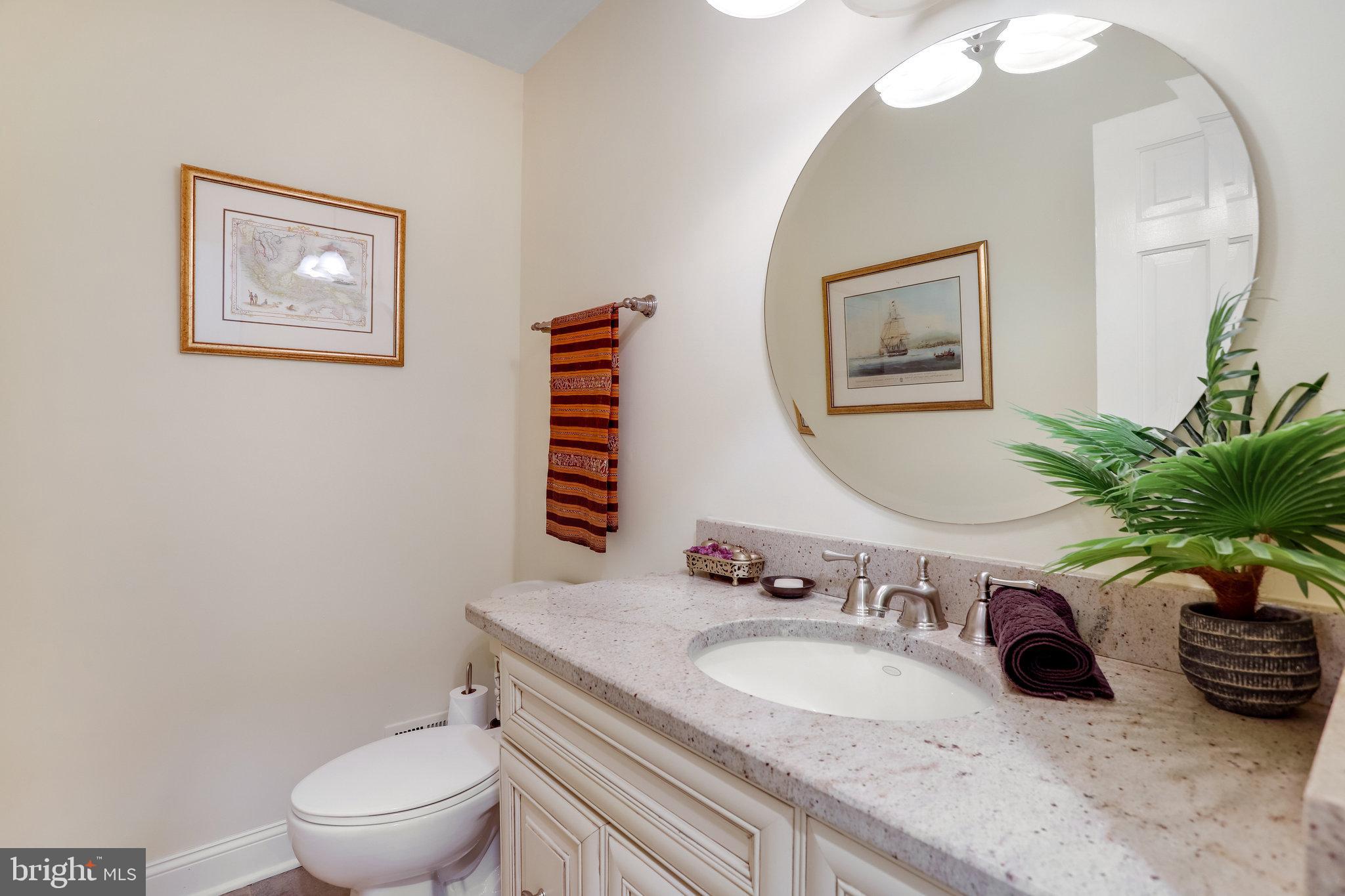 RIVERSIDE MANOR - Residential