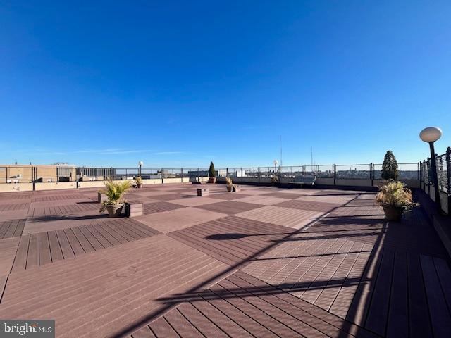 WILLOUGHBY OF CHEVY CHASE - Residential Lease