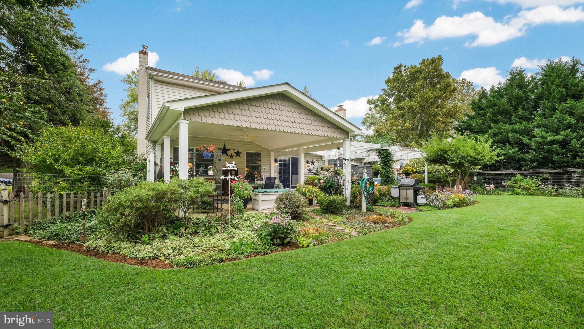 COLLEGE PARK - Residential